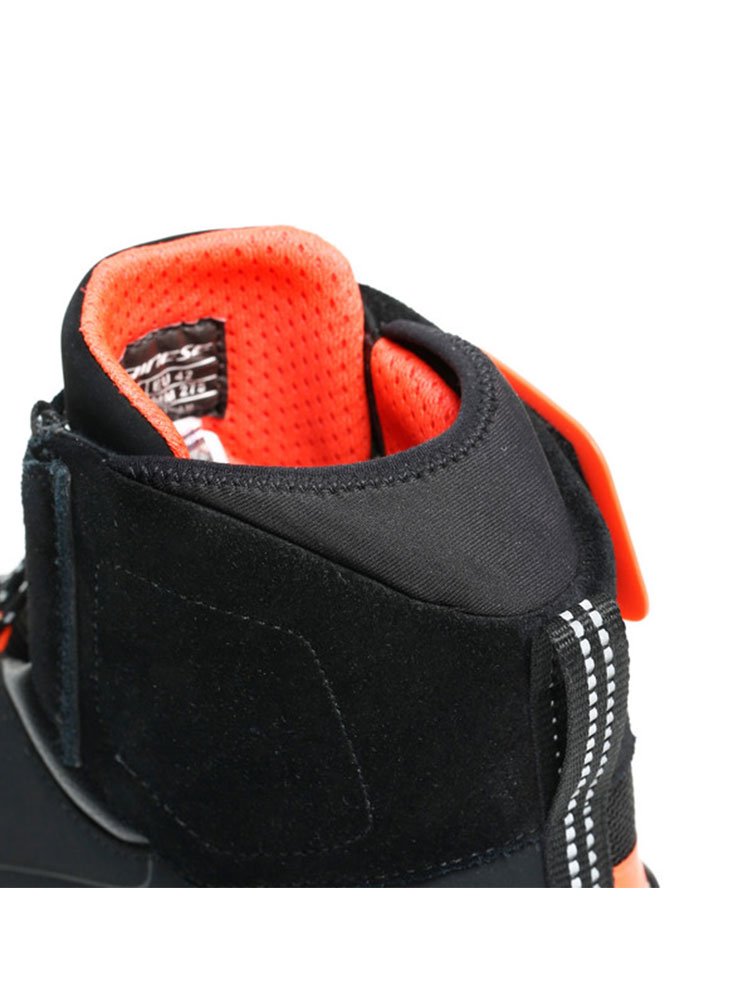 Buty Dainese Energyca D-WP 45 Black/Fluo Red Kolor czarny czerwony