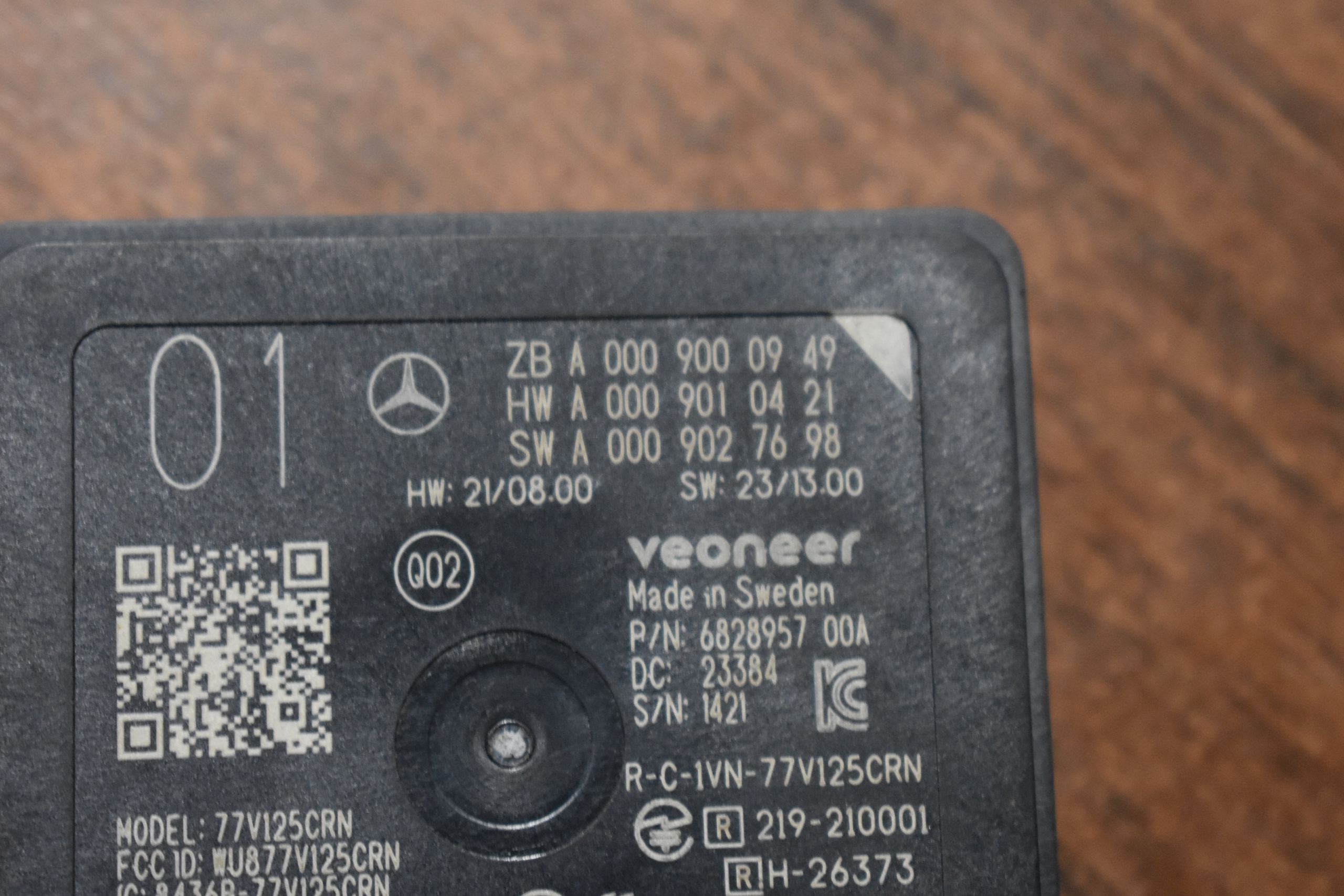 IDEALNY ASYSTENT stěny RUCHU MERCEDES 1