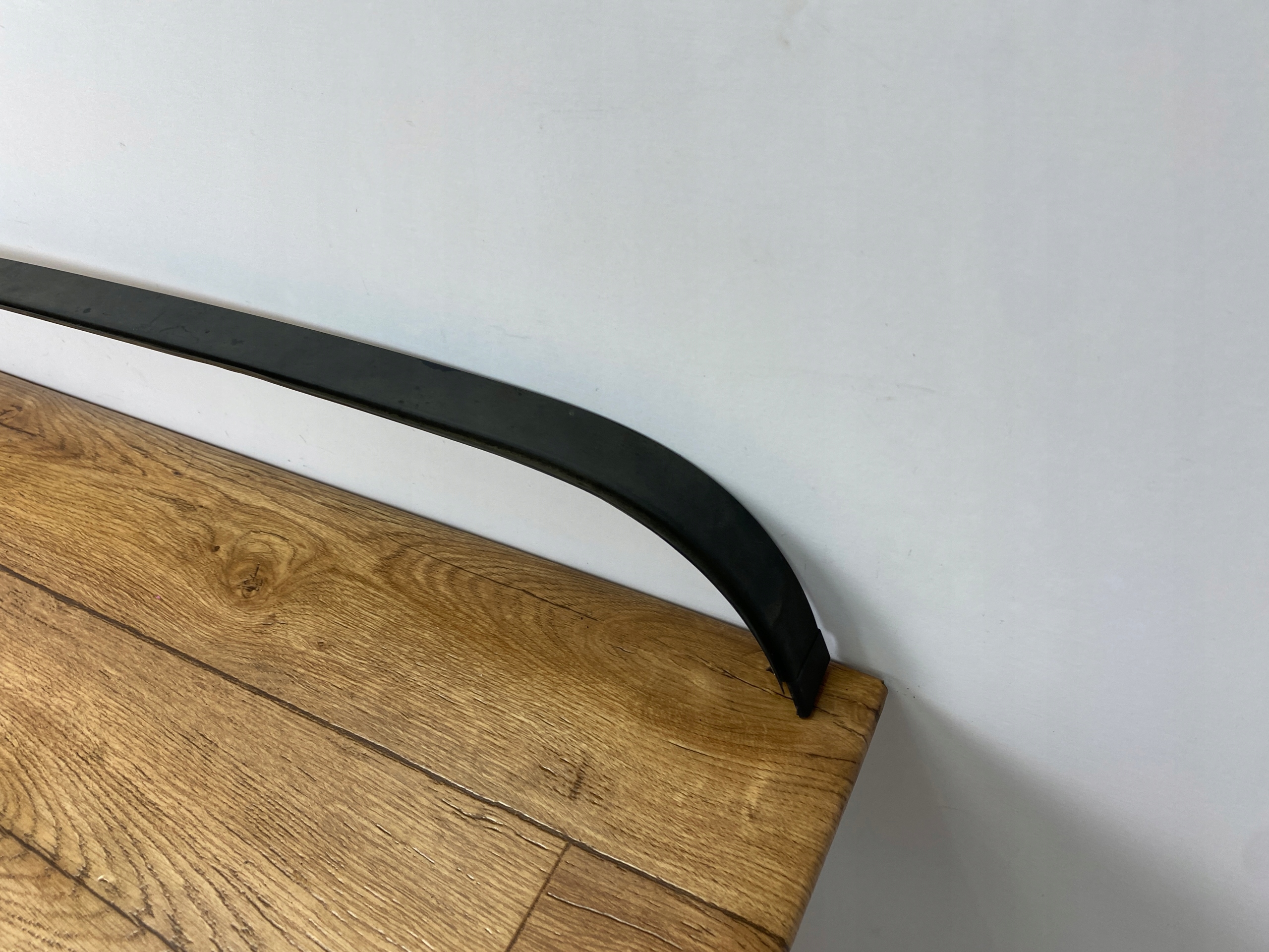 Zierleiste dach links 5.7 Ram 1500 2019+