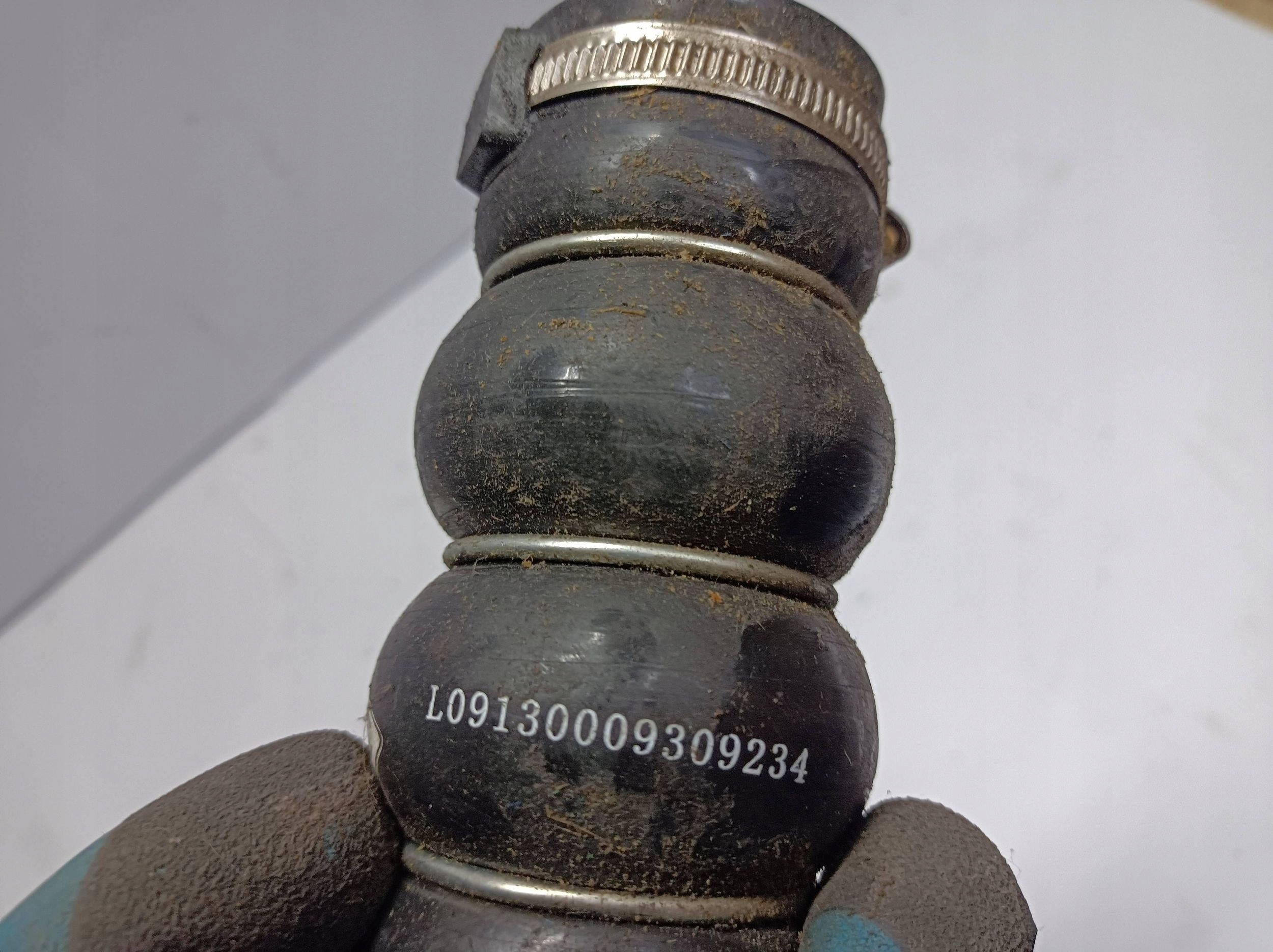 hadice intercoolera trouba PSA 1.6 HDI L09130009309234