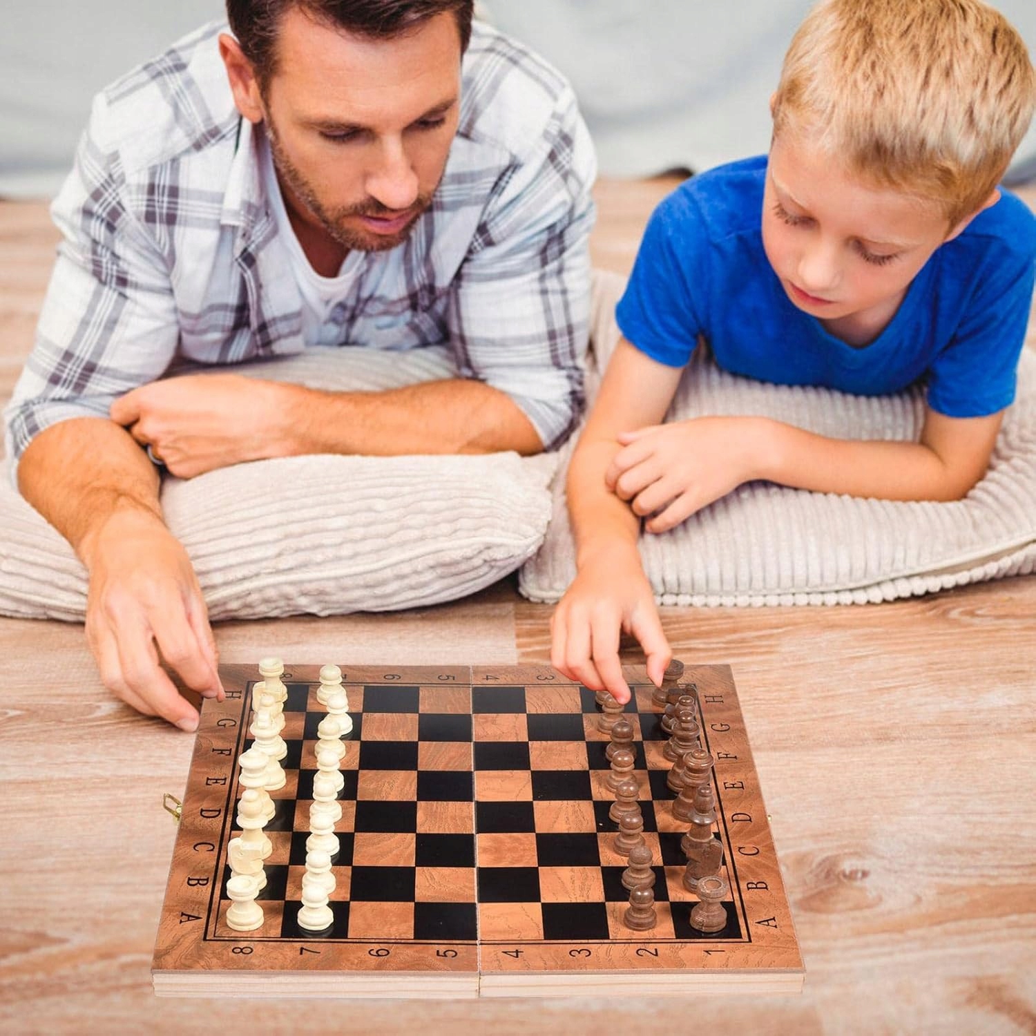 ZESTAW 3W1 DUŻE SZACHY DREWNIANE KLASYCZNE WARCABY TRYKTRAK GRA 34 x 34cm Wiek gracza 5-7 lat 8-11 lat 12-14 lat 15-18 lat 18+