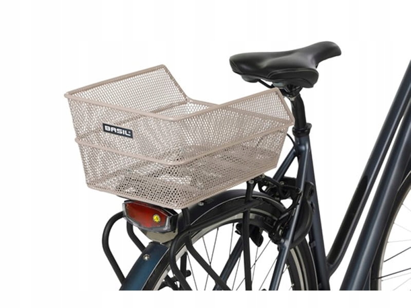 Koš na zadní nosič Basil Cento S, solidně vyrobený, vysoká kvalita