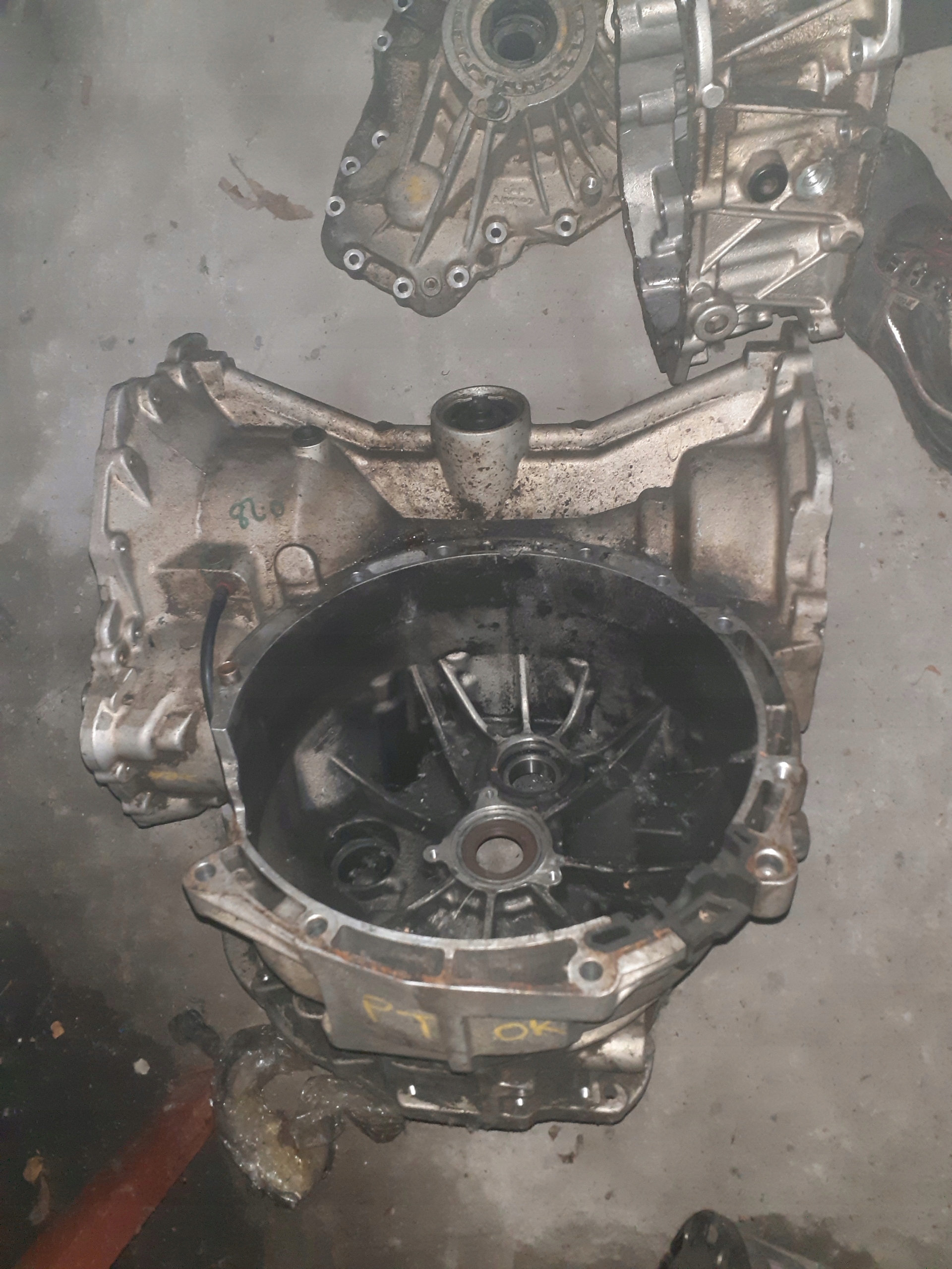 КОРОБКА ПЕРЕДАЧ FORD TRANSIT 4X4 КОРПУС CC1V7003A