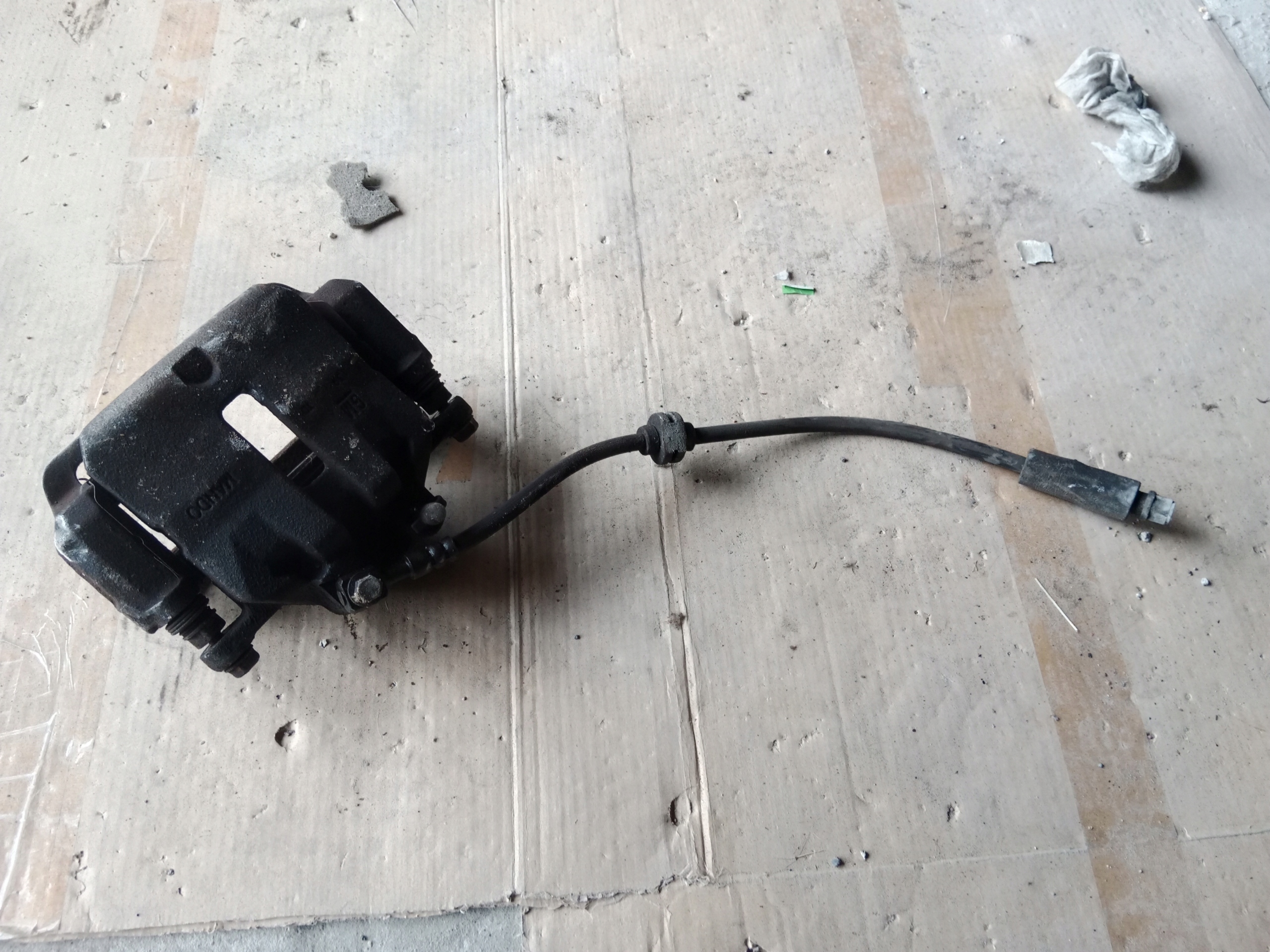 caliper brake right front OPEL INSIGNIA 10R