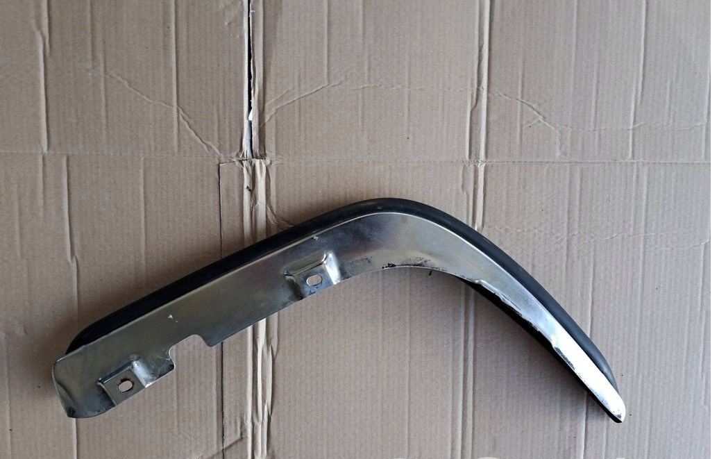 cap of a bumper front left MERCEDES W116 1168802370