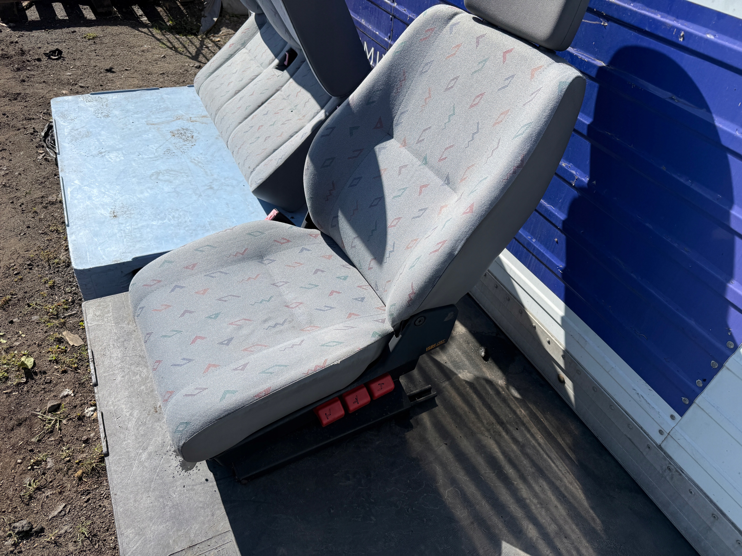 VW LT SPRINTER 00-06 seat left front driver´s ISRI