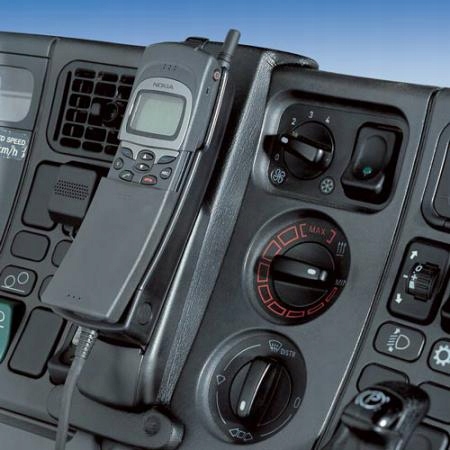Držák na telefon Kuda Scania 4-Serie od roku 1996
