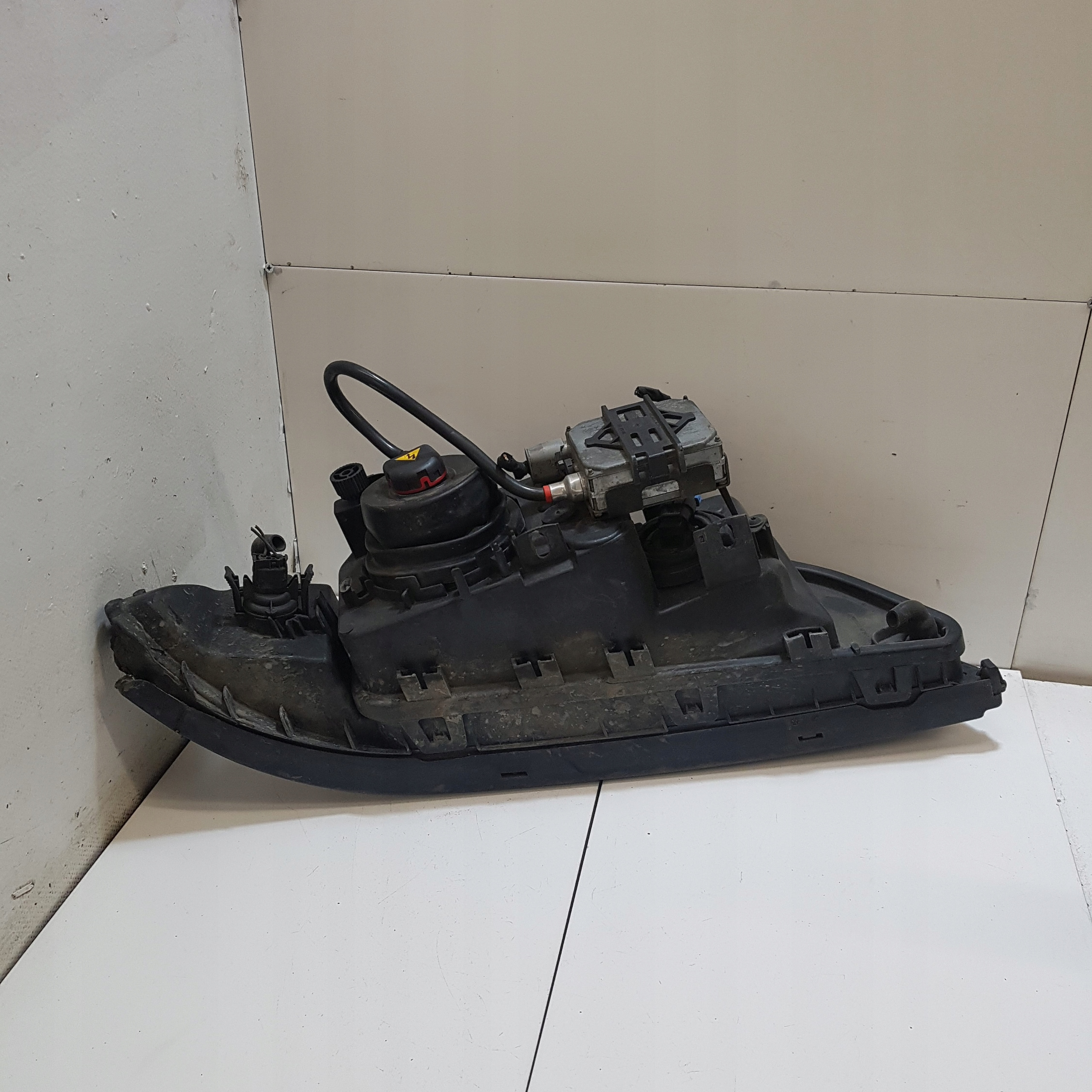 light left front XENON BMW E39