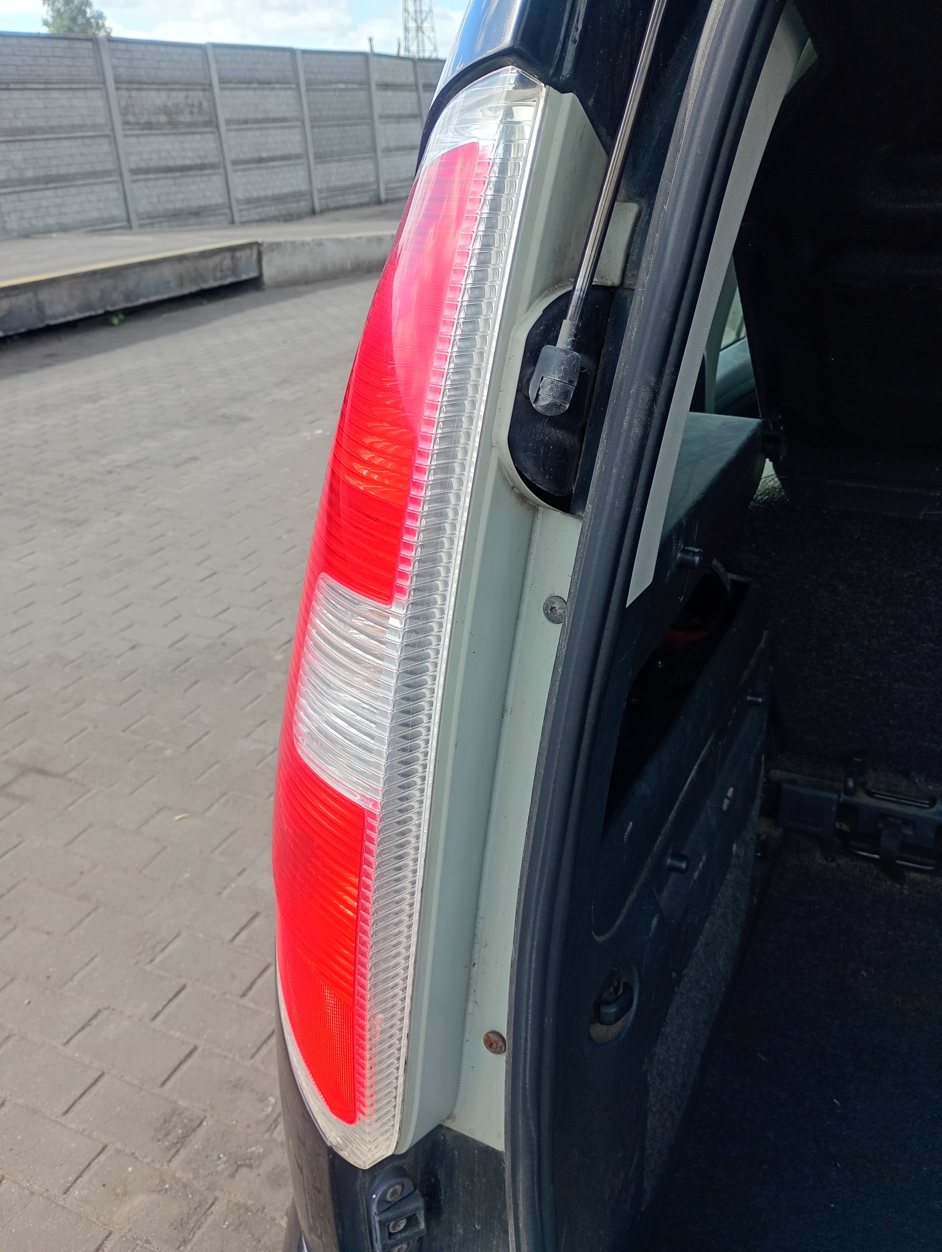 light left rear part rear Skoda Roomster FL 06-15