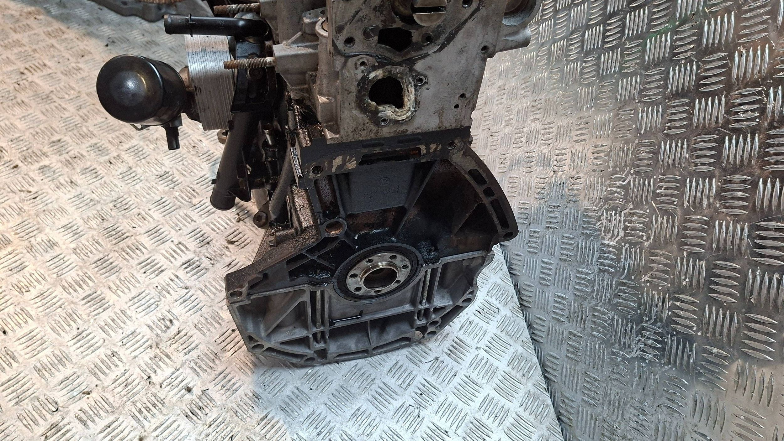 engine K9K892 DACIA DUSTER SANDERO LOGAN 1.5 DCI 2010- 142000 Przebieg