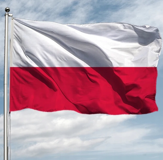 FLAGA POLSKI NARODOWA 70X112 CM Szerokość produktu 112 cm