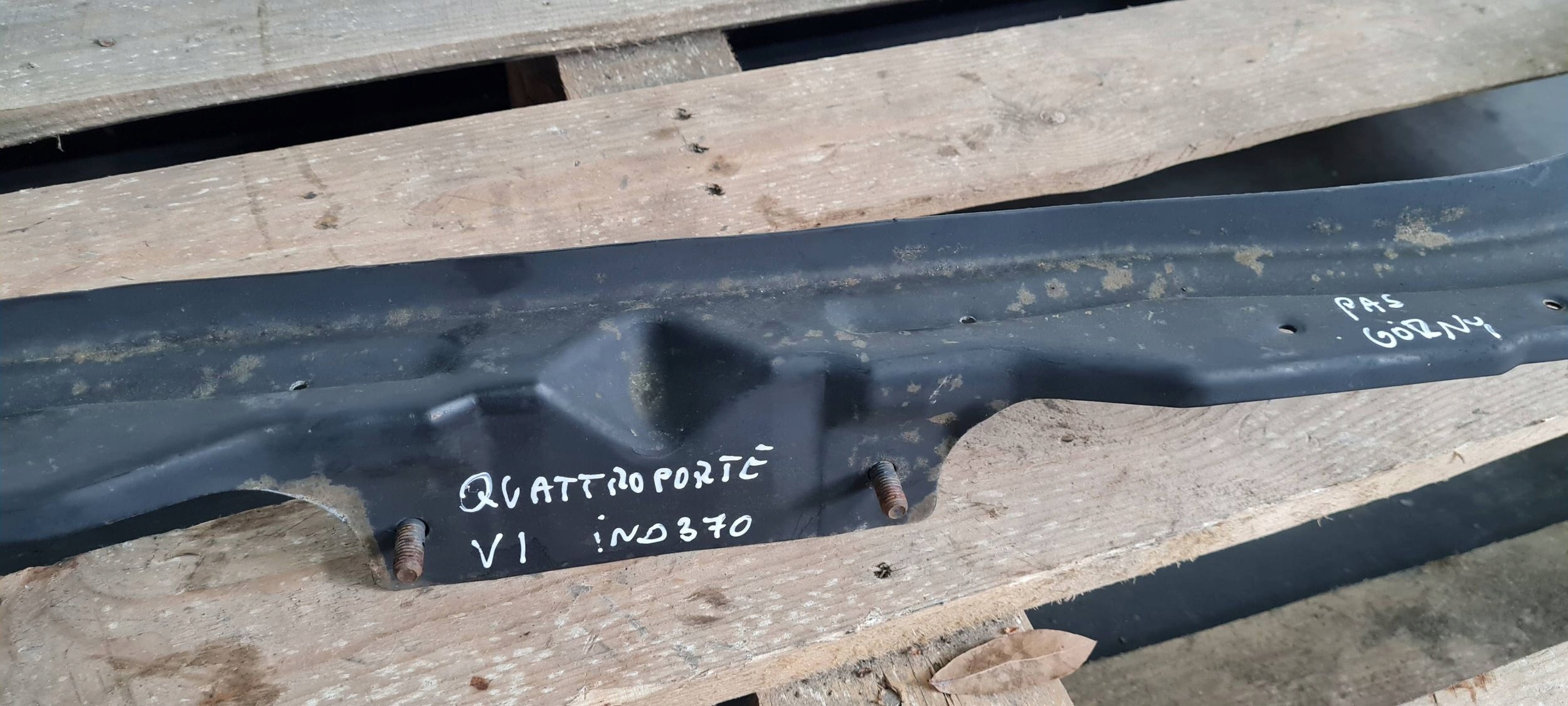 Maserati Quattroporte VI radiator support core panel sider upper of radiators