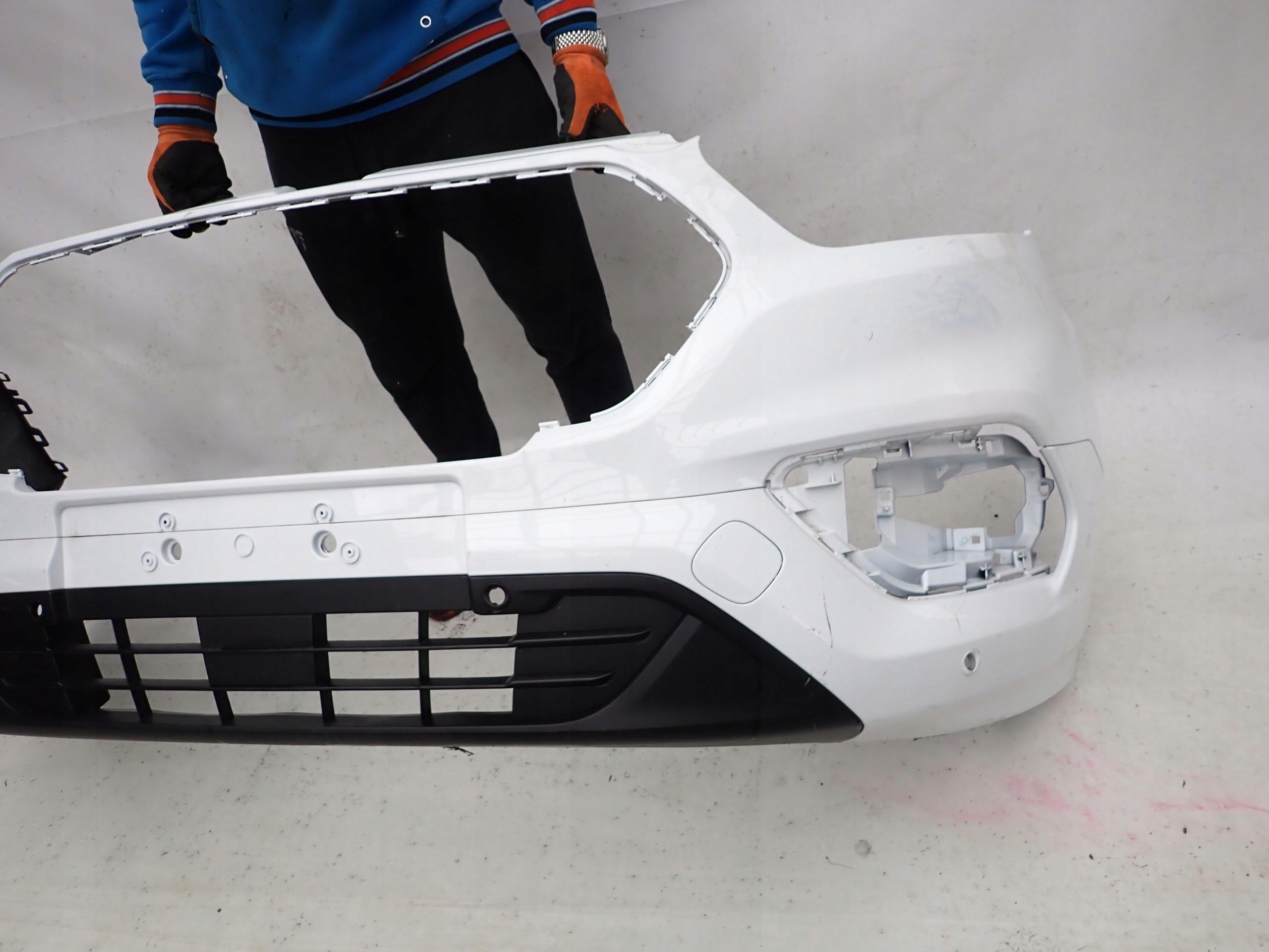 FORD TRANSIT CUSTOM LIFT 17-> nárazník předek přední PDC
