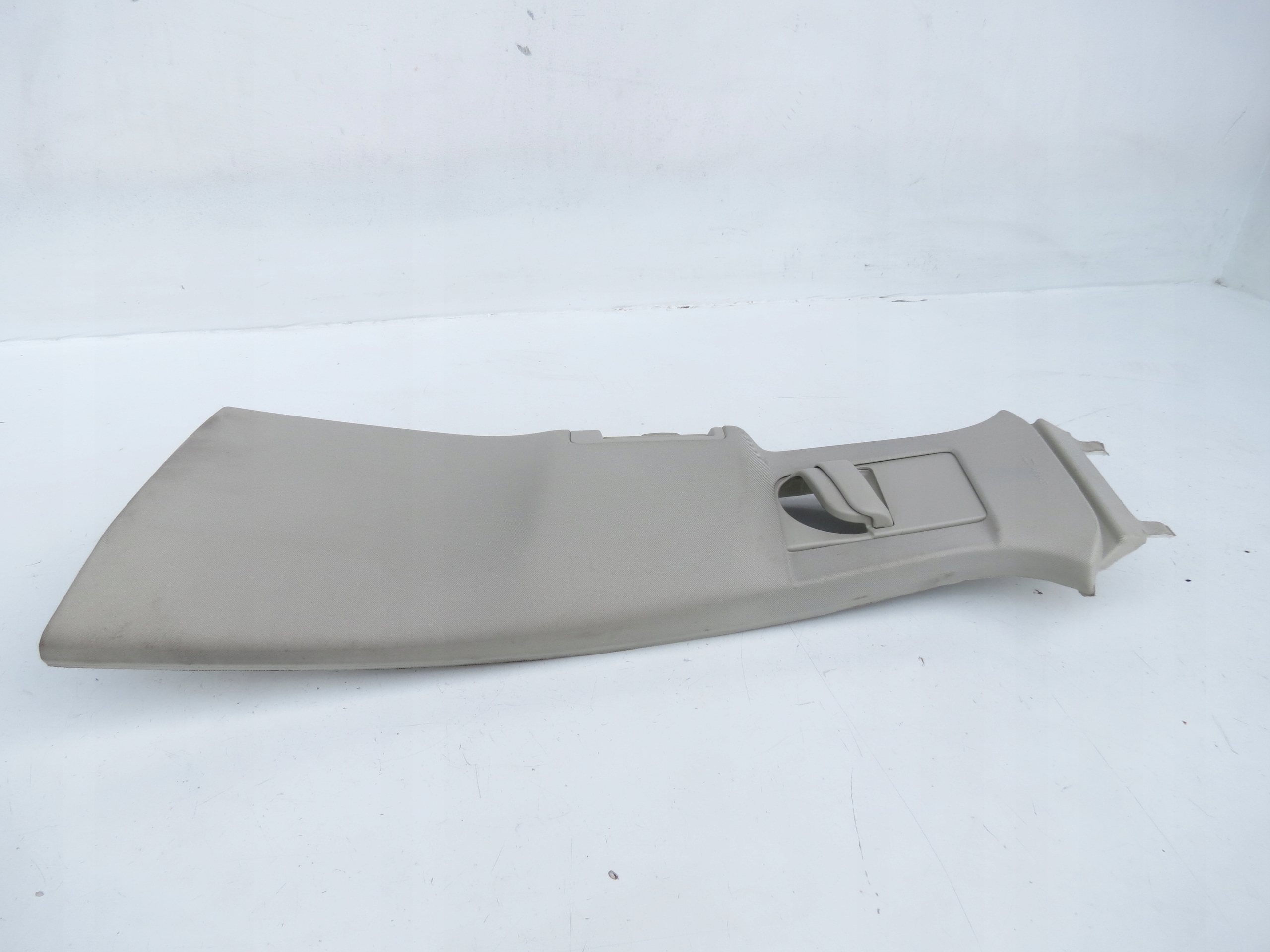 cover upholstery SLUPKA B left central XC60 II