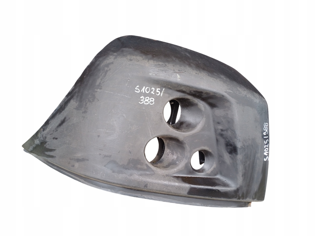 IVECO DAILY 4X4 - NAROŻNIK ZDERZAKA LEWY PRZÓD