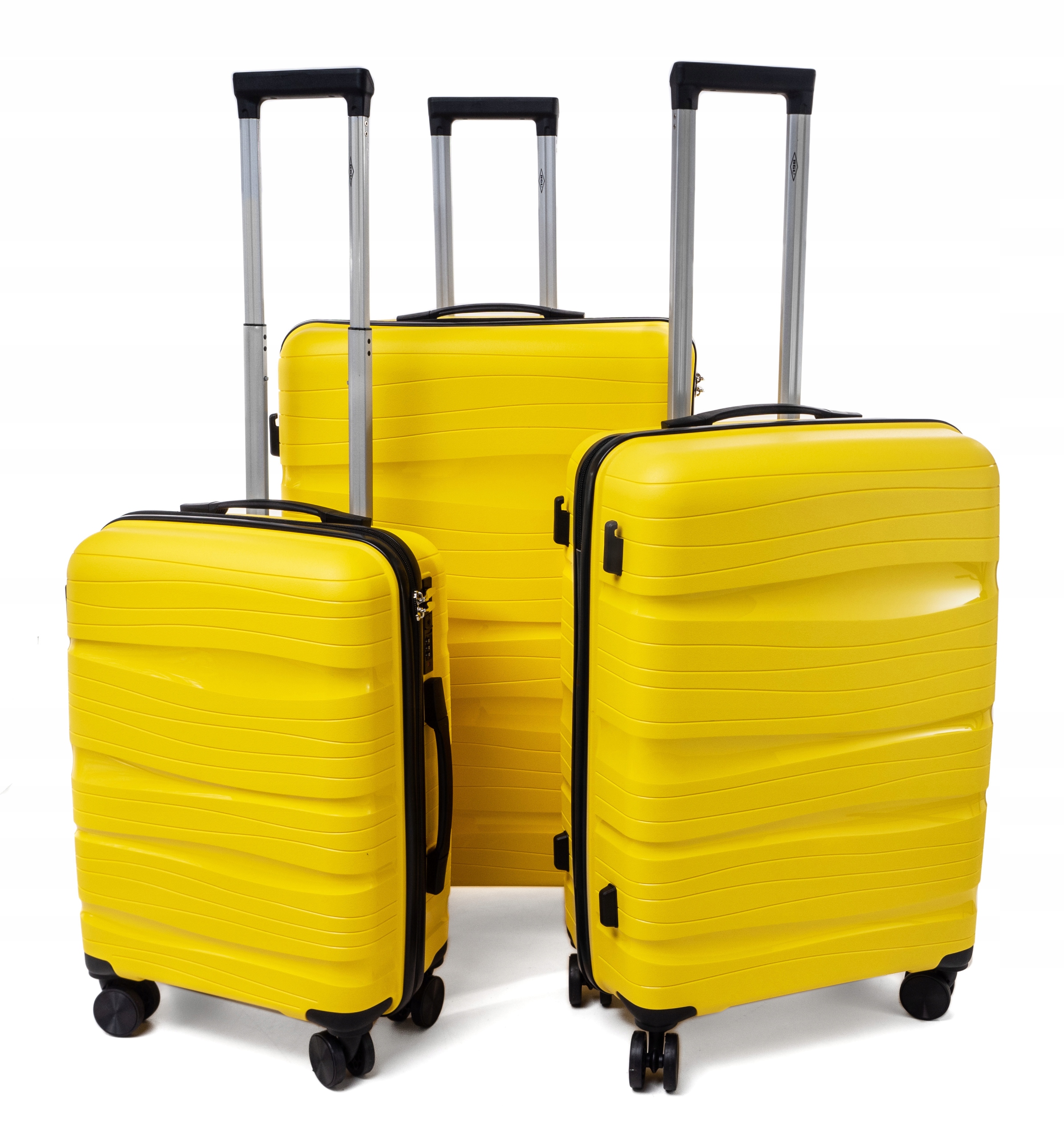 KOMPLET WALIZEK TWARDE WALIZKI PODRÓŻNENA PP3 RGL 3w1 EXCLUSIVE XXL XL L EAN (GTIN) 6971851303449