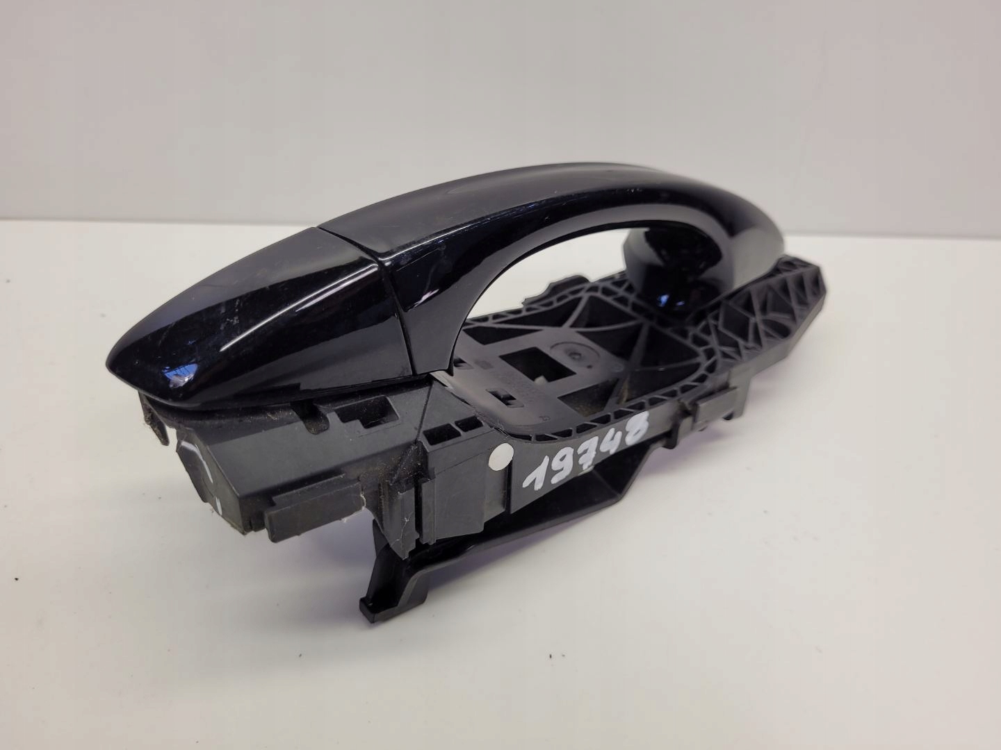 handle exterior door front left side Volkswagen T-Roc 2019 5N0839885H