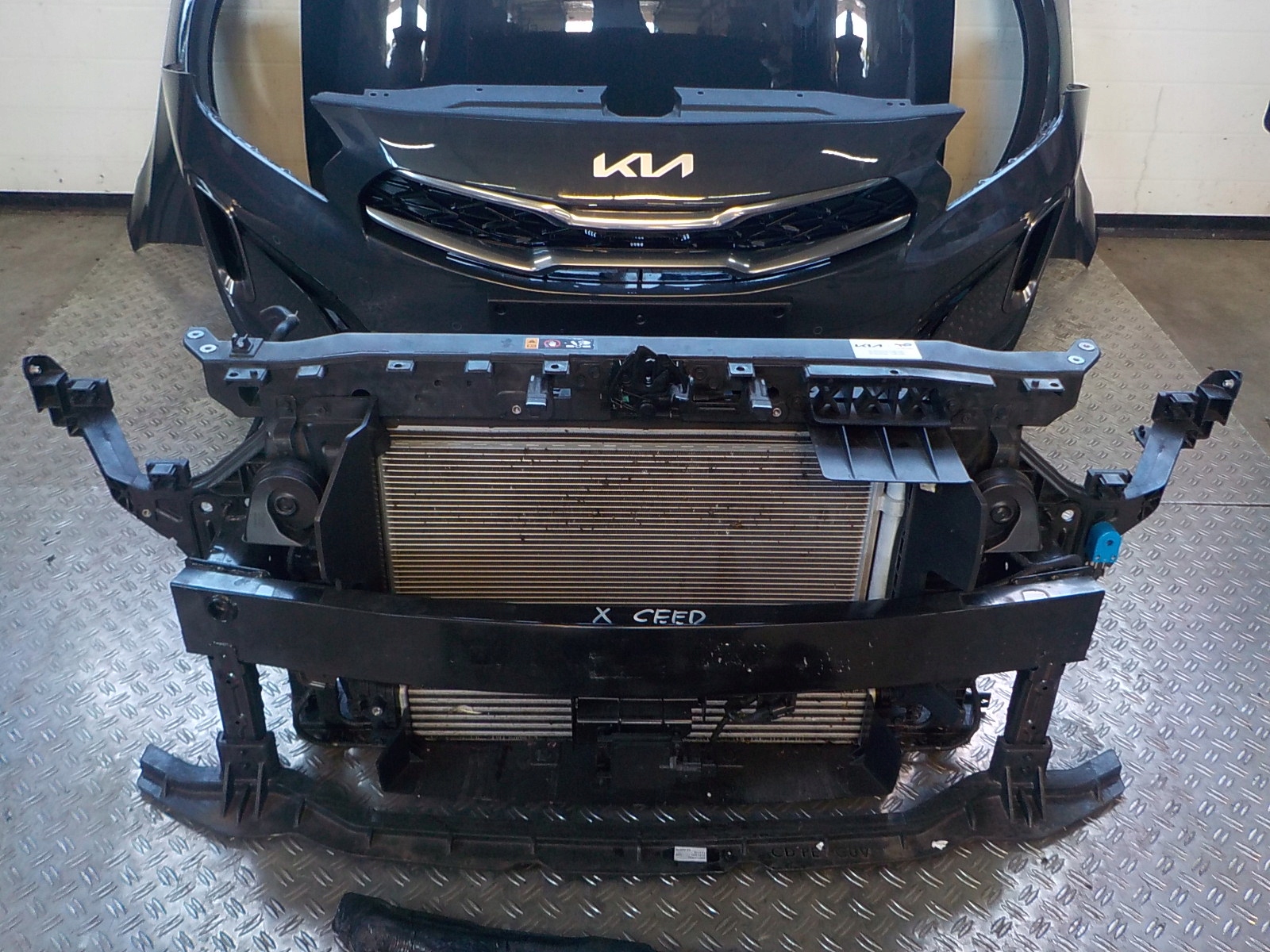 KIA Xceed 18- PRZÓD KOMPLETNY Typ samochodu Samochody osobowe