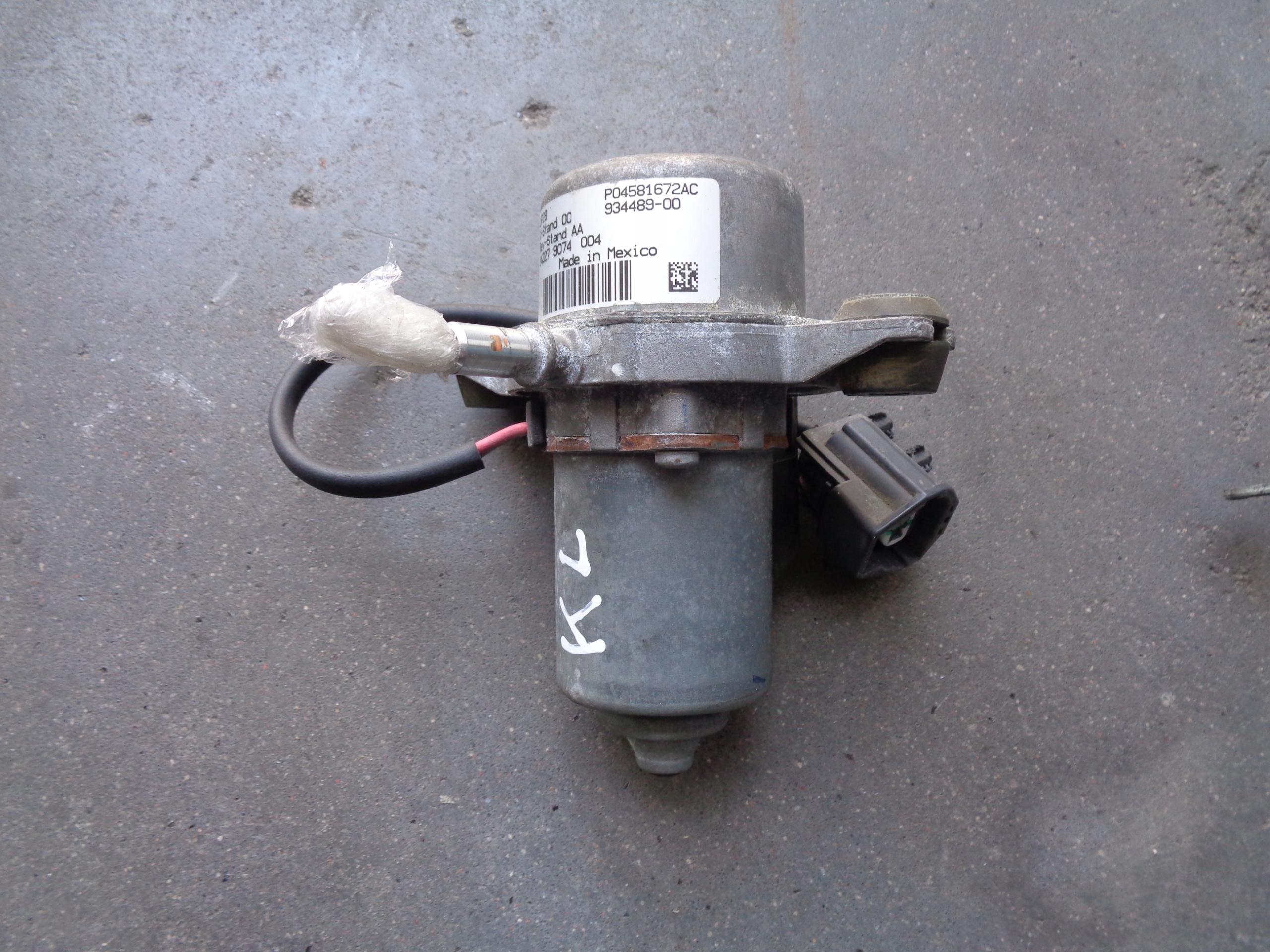 POMPA P04581672AC 3.2 AUTOMAT JEEP CHEROKEE V KL