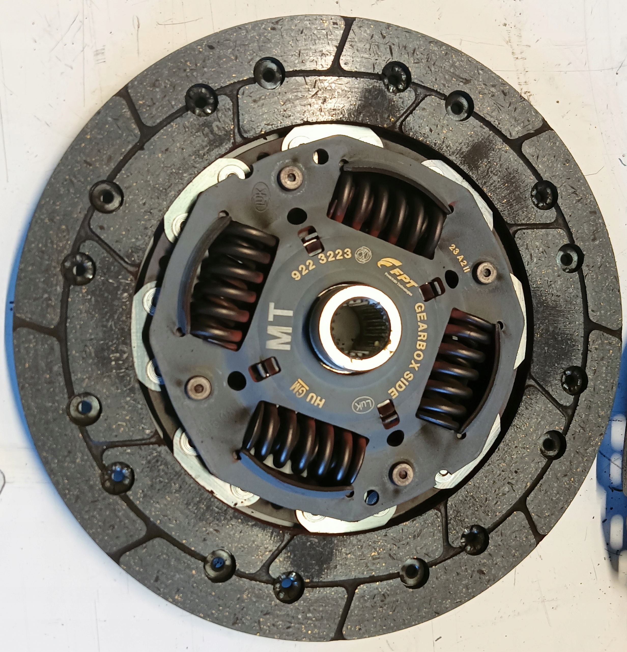 clutch OPEL CORSA D 1.3cdti Lift 55572383