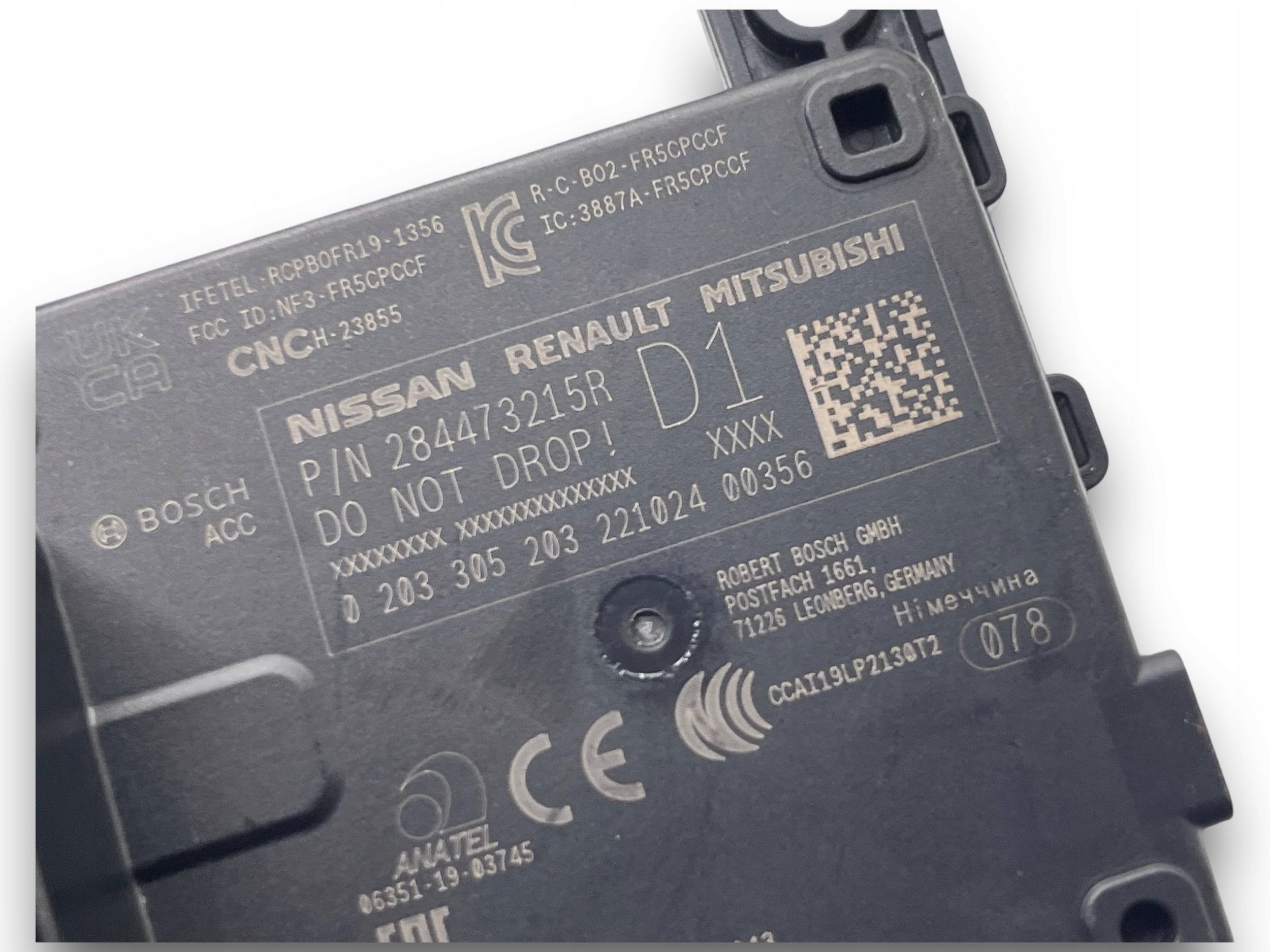 NISSAN RENAULT MITSUBISHI Sensor RADAR DISTRONIC 284473215R @M