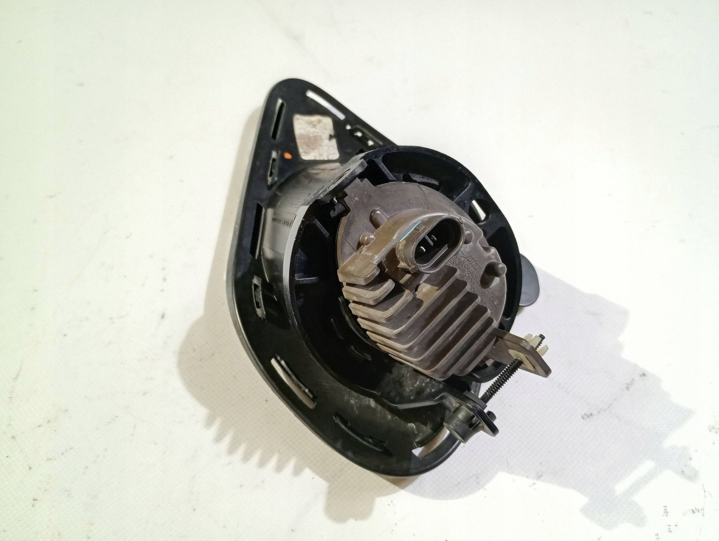 light fog light front front right grid holder Dodge Charger 2015