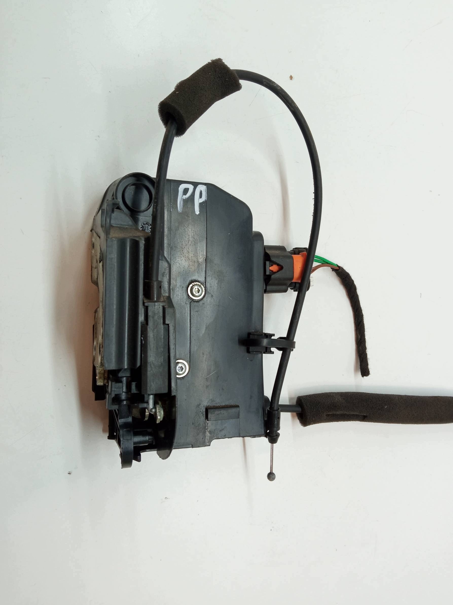 lock door right front 5801529302C Iveco Daily IV (2014- )