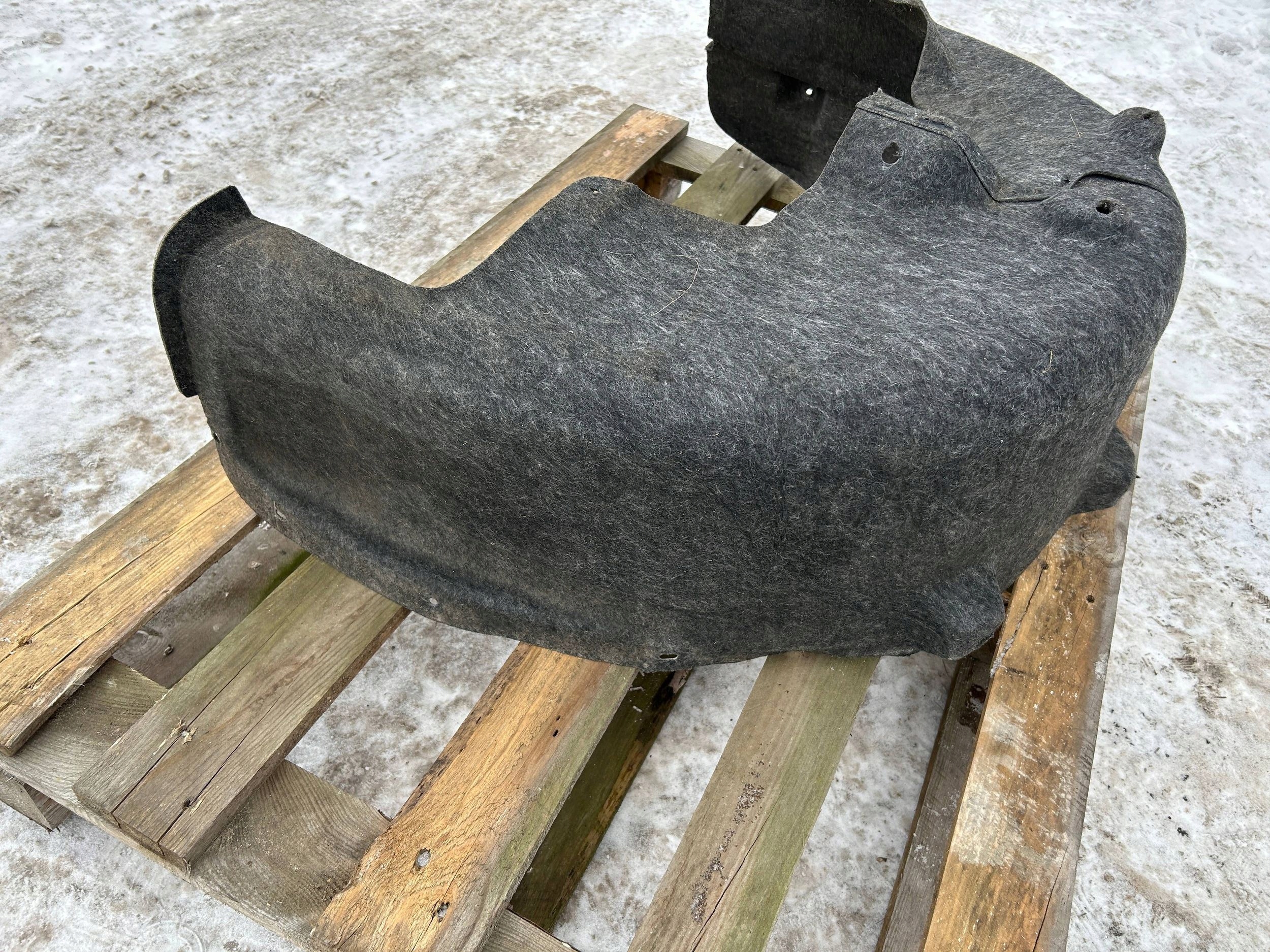 mudguard rear part rear. right Chrysler Pacifica 2017