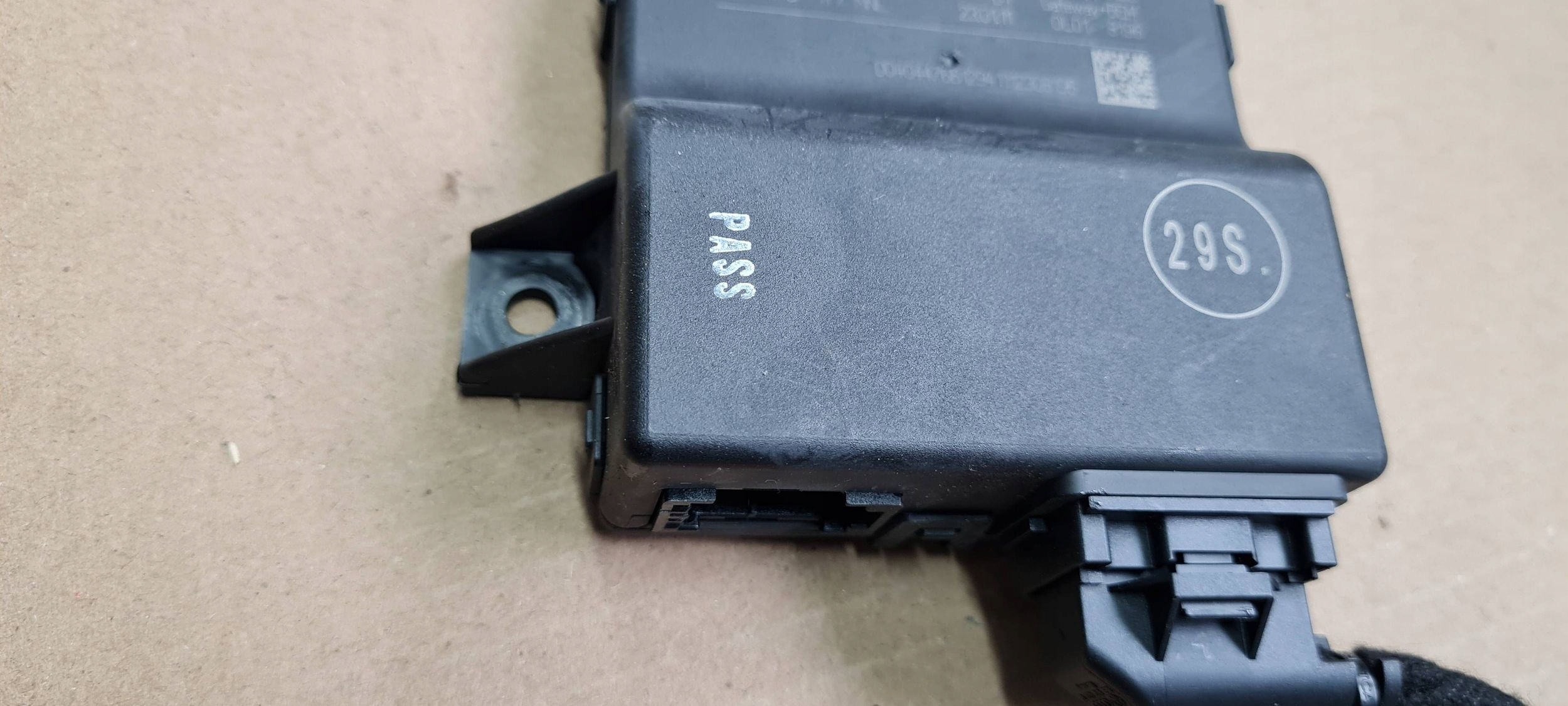 A6 C6 LIFT module control unit GATEWAY 4F0907468M