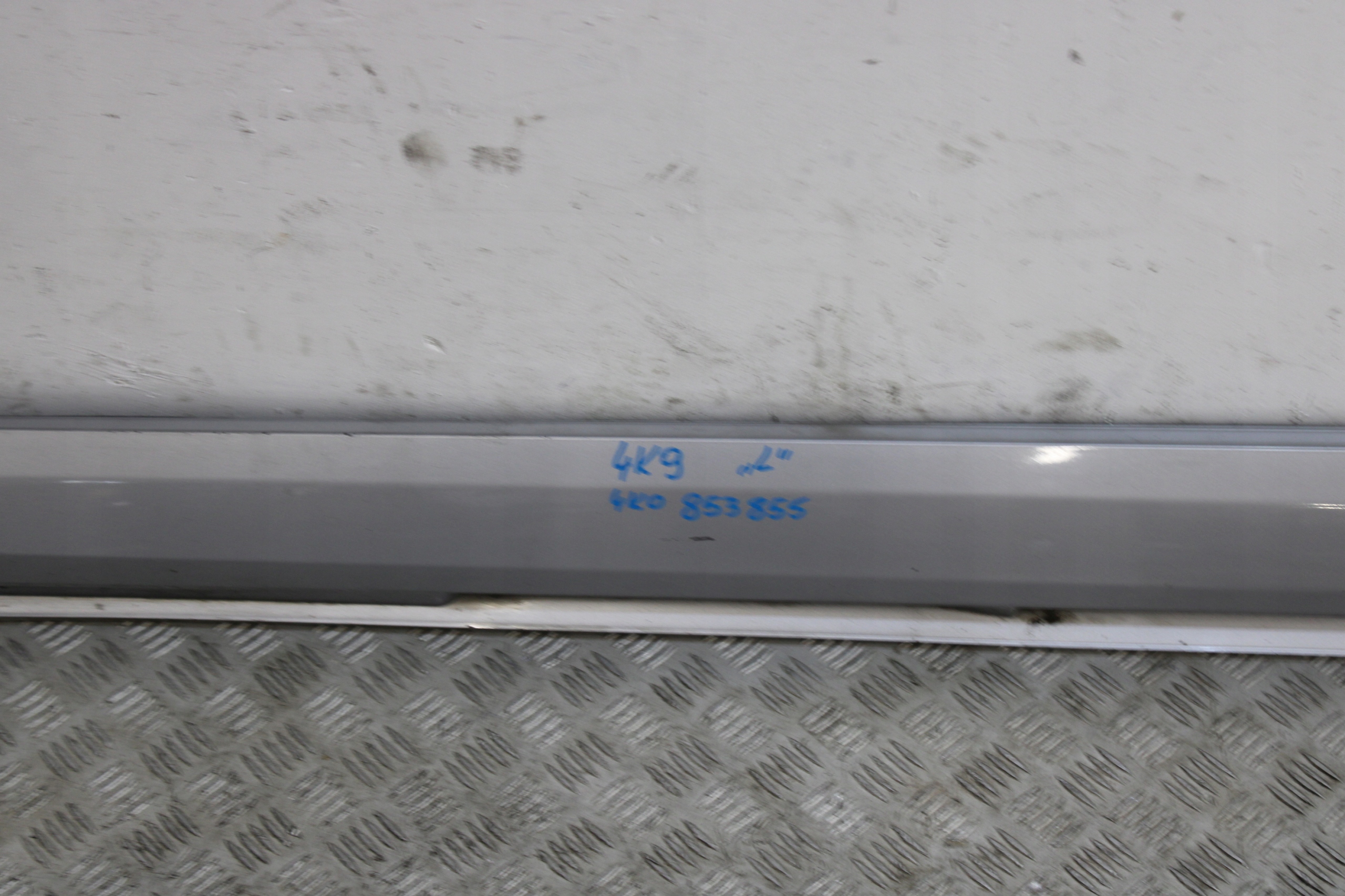 threshold moulding cap threshold left AUDI A6 C8 4K0 4K9 4K0853855