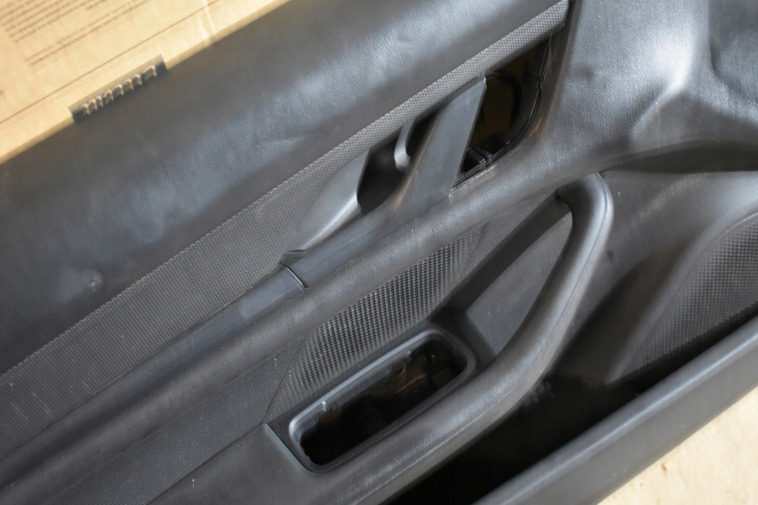 upholstery side door front left PORSCHE TAYCAN 1