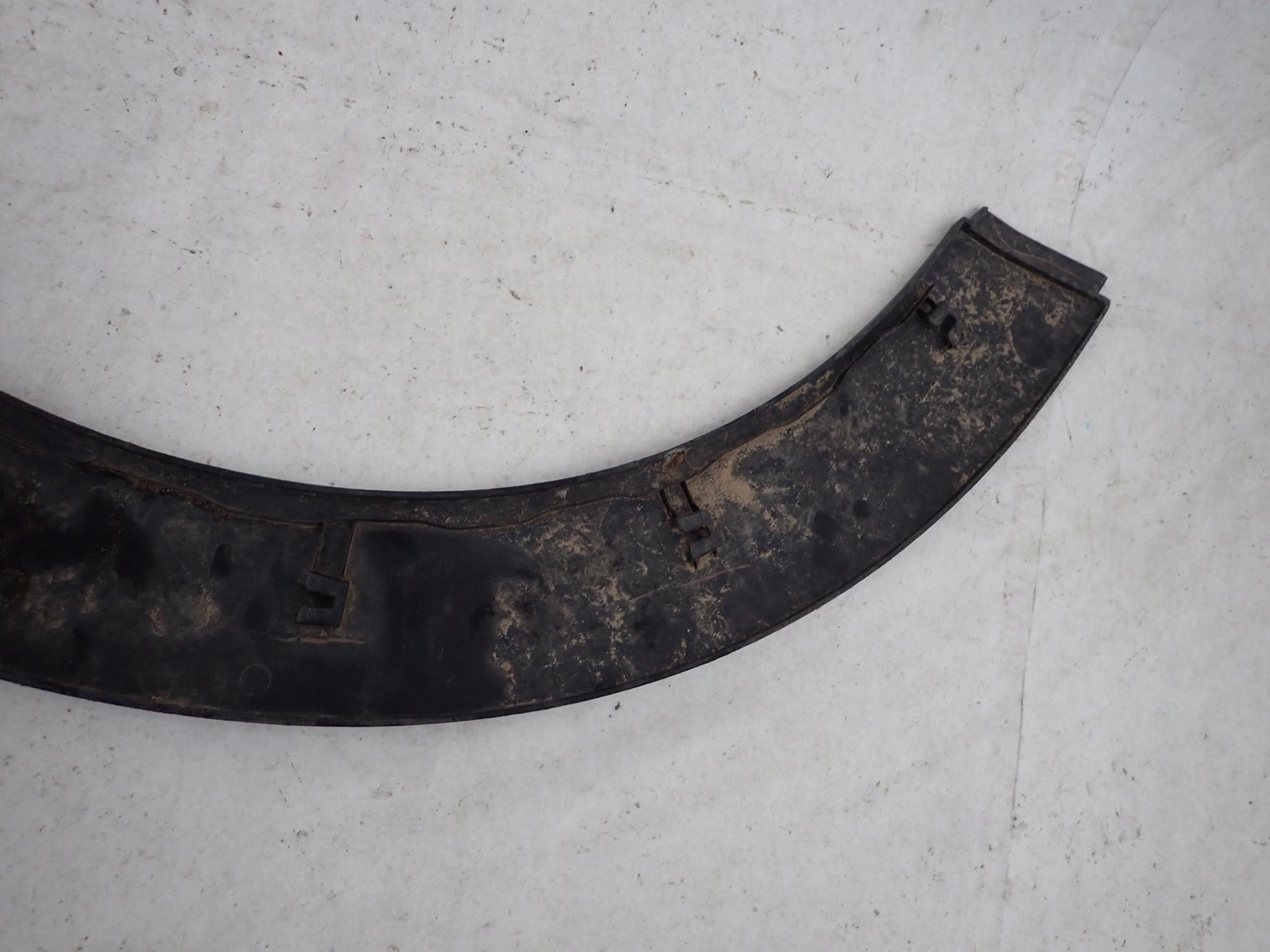 MINI COOPER II 2 R56 06-13 cap right rear part