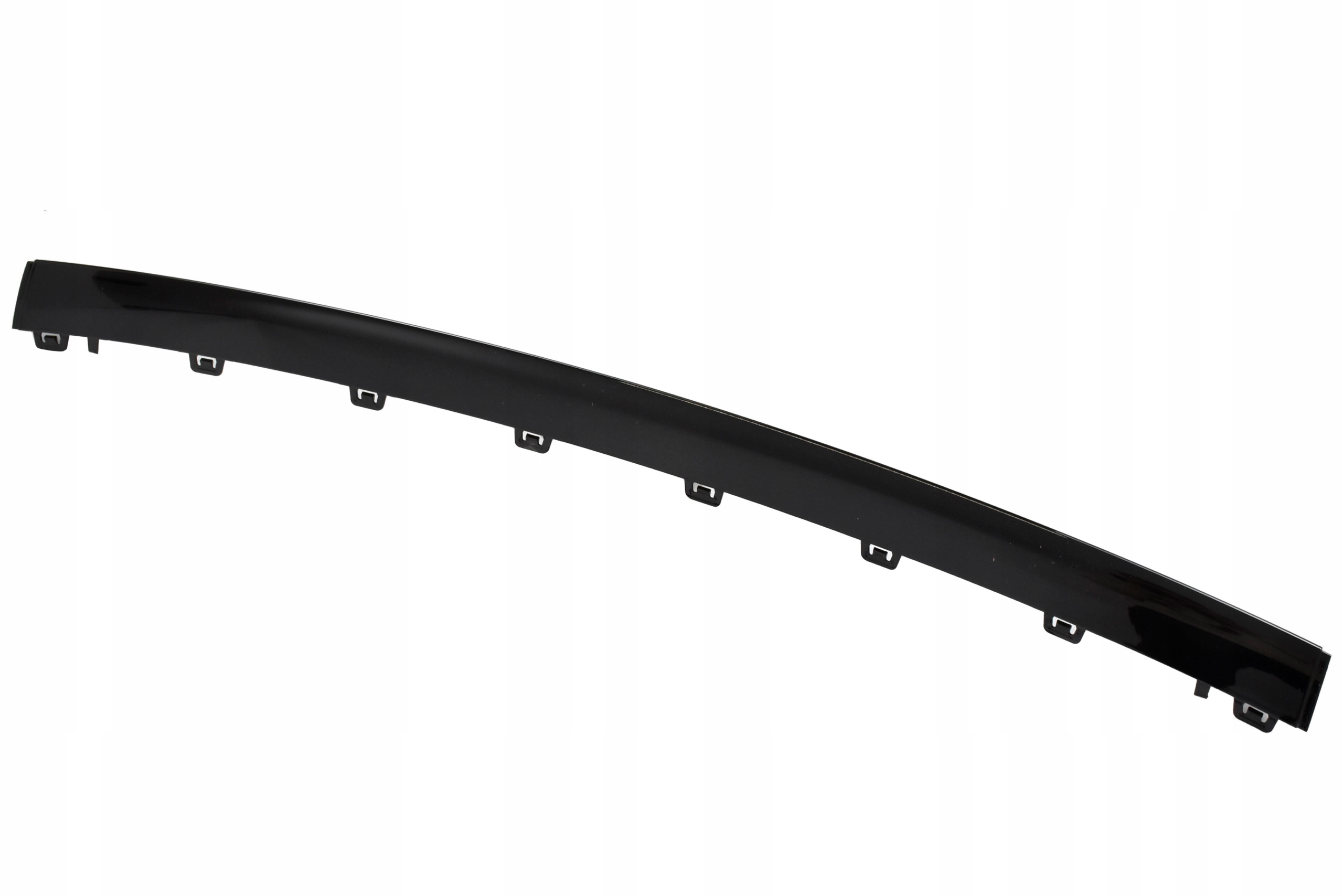 A2058858802 - MERCEDES W205 2019-центральная планка хром нижняя