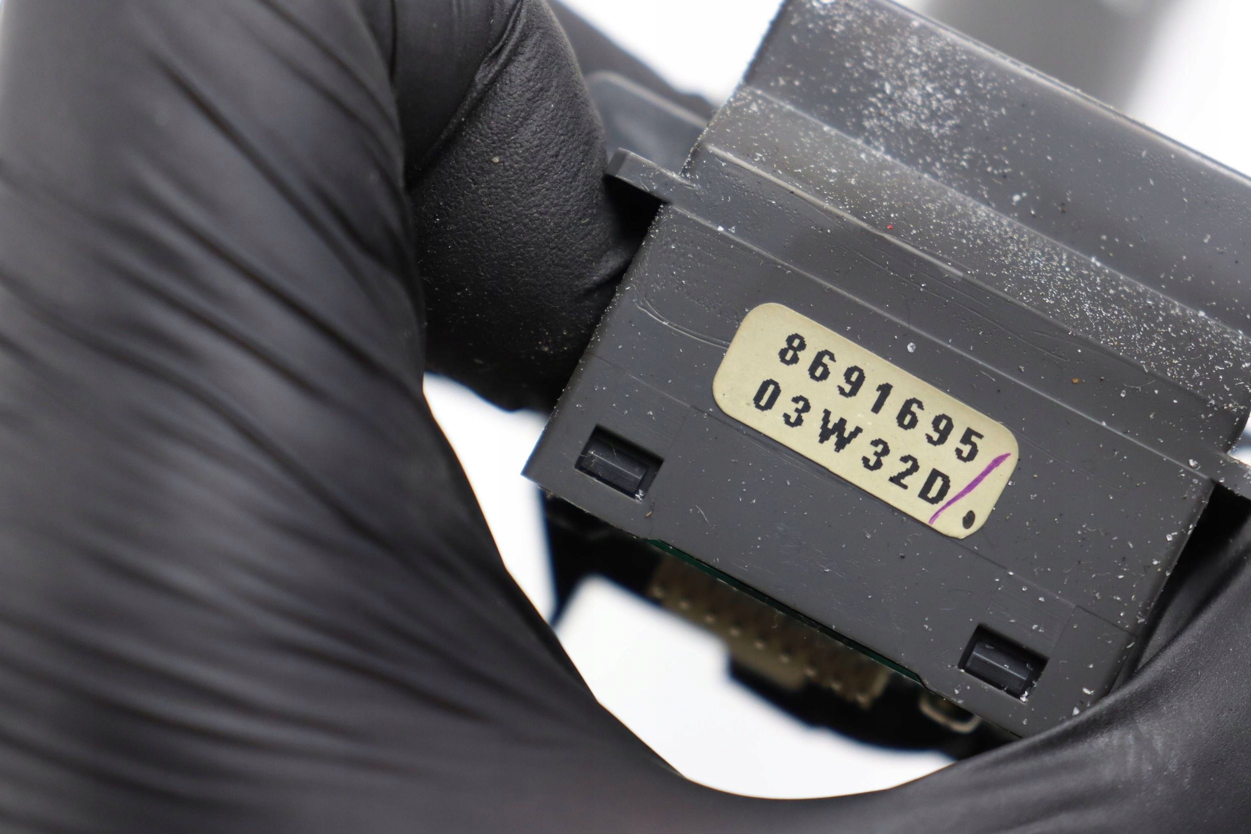 VOLVO S60 e DEVIO TERGICRISTALLO TERGI MANETKA 8691695 EUROPA