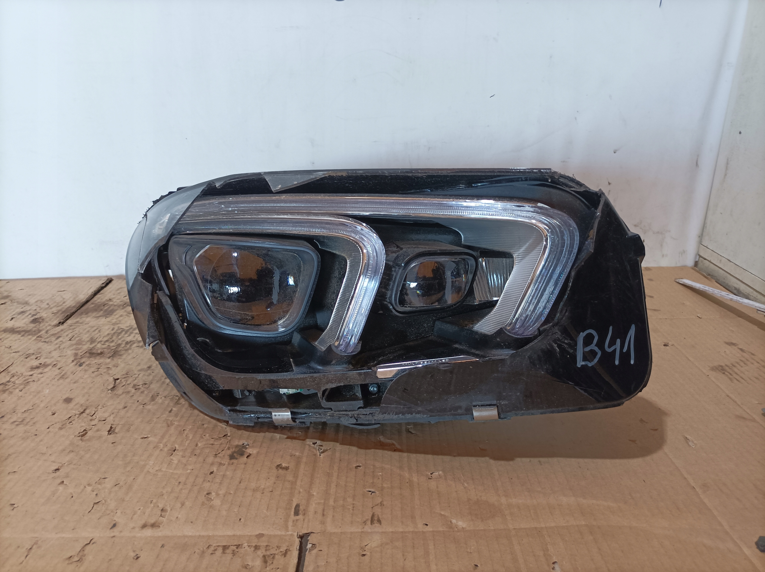 A1679066604 - Права лампа MERCEDES GLE V167 C167 W167 MULTIBEAM