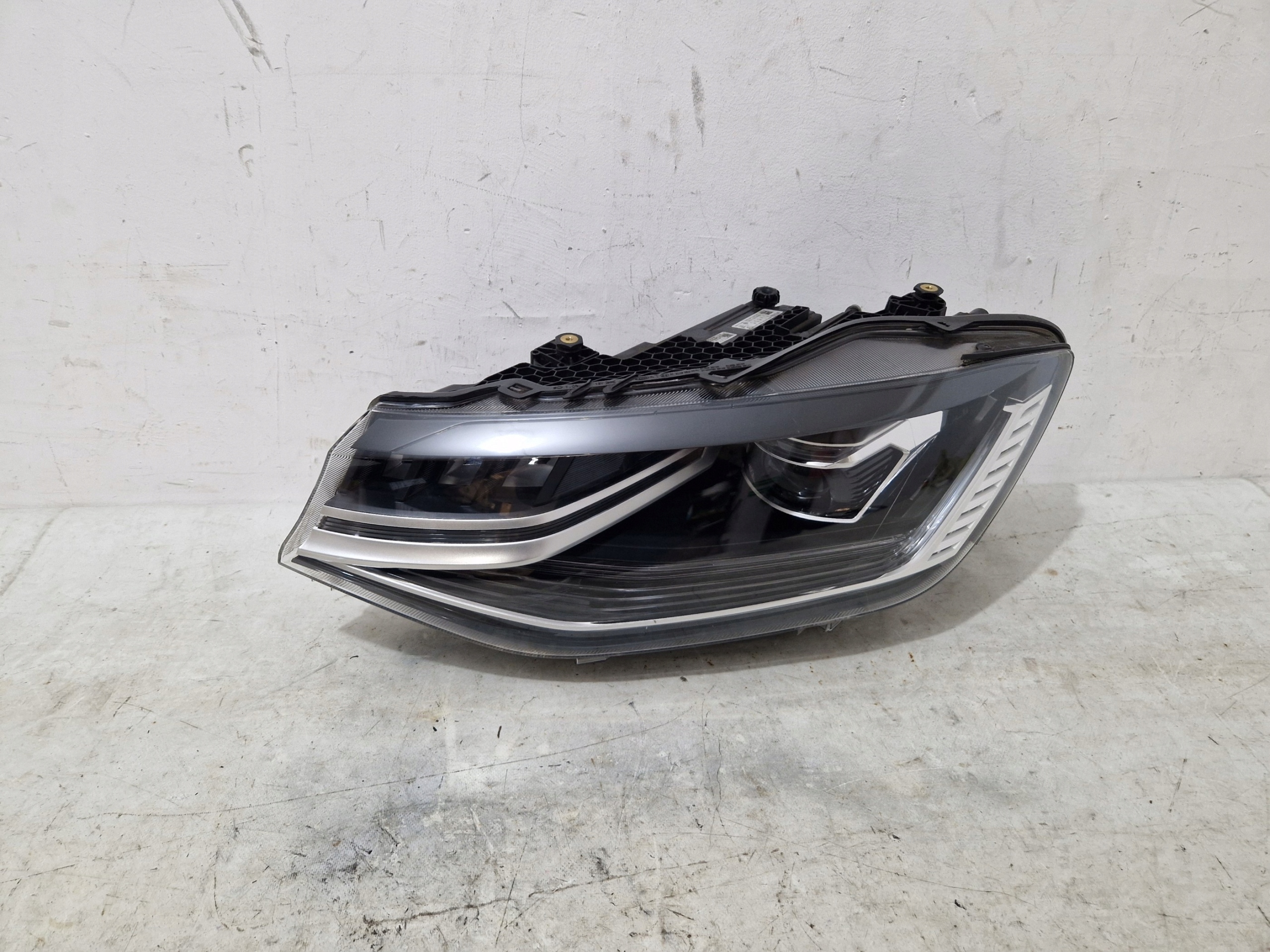 VW CADDY 4 IV 2K7 2K8941035A light front left FULL LED 2020