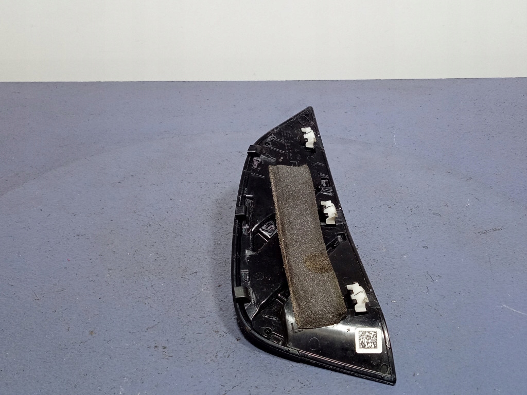 BMW M4 COMPETITION LISTWA BŁOTNIKA 8076998 Numer katalogowy części 8076998