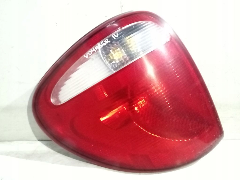 Chrysler Voyager IV 4 light left rear part rear