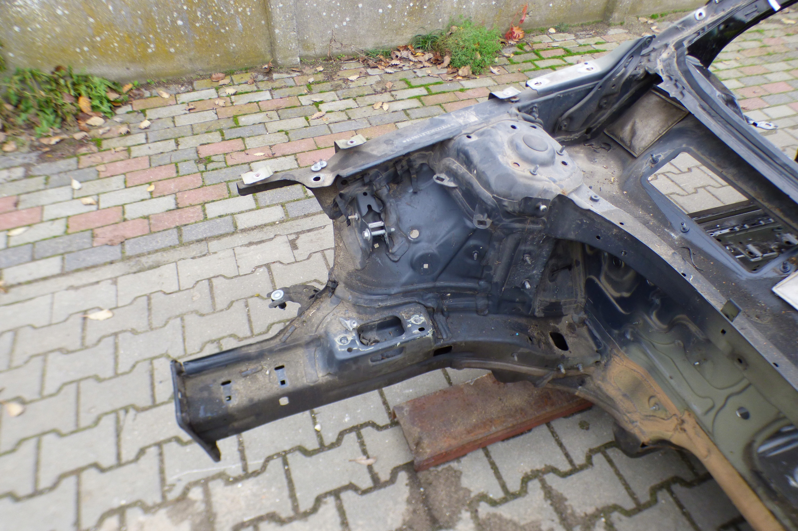 quarter quarter right lakier LD8S VOLKSWAGEN PASSAT B8