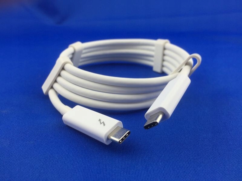 Kabel Lg Wtyk Usb-c Wtyk Usb-c 1,5M EAD63988302 Thunderbolt 3 Biały