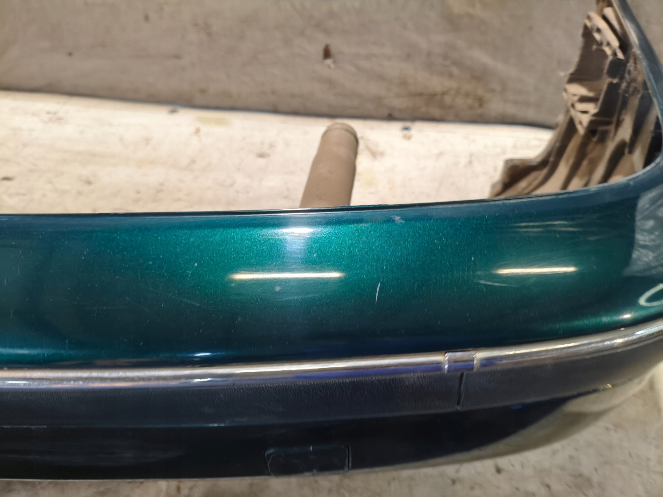 bumper rear part BMW E39 LAKIER 324