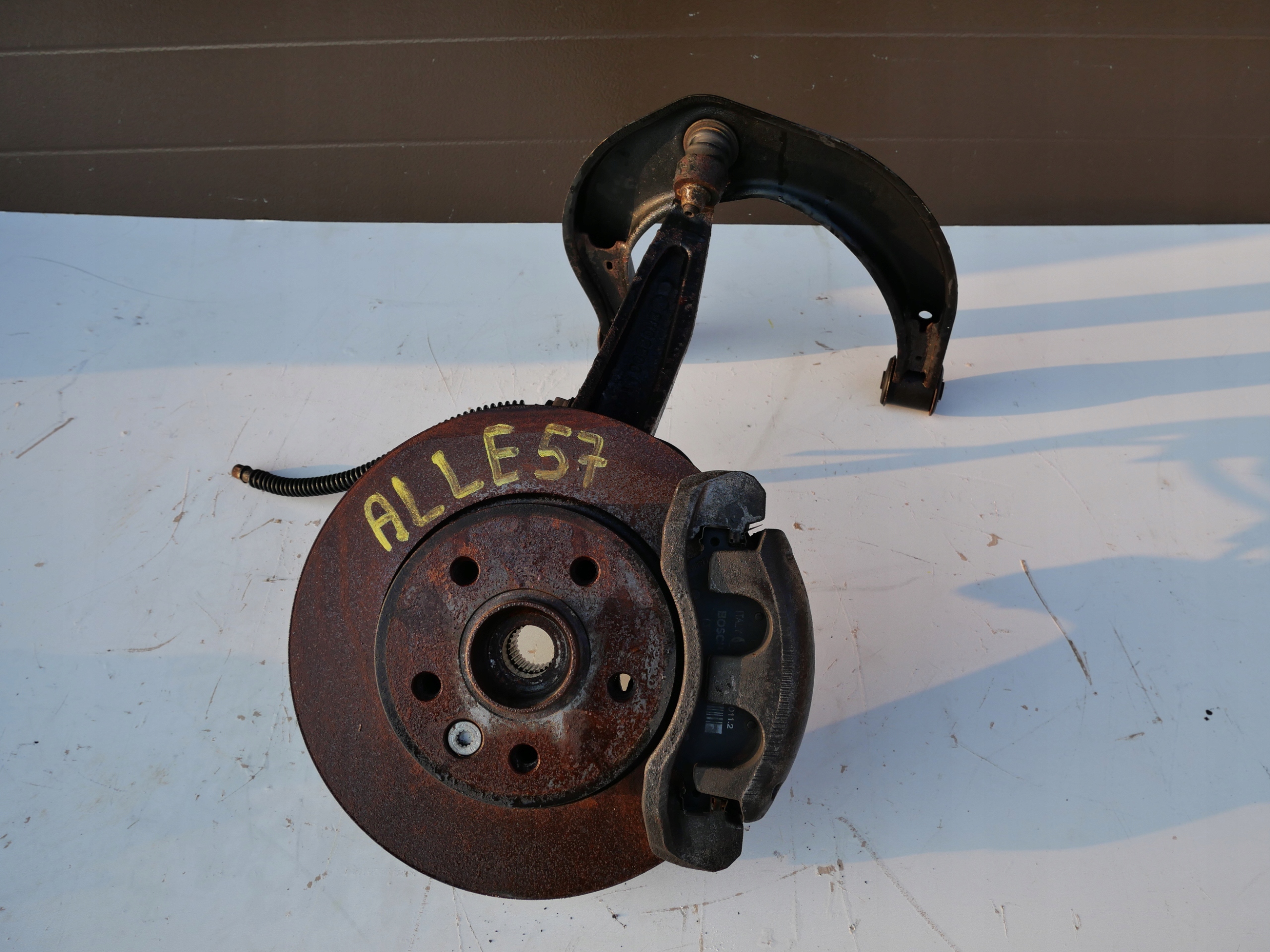 VW AMAROK 2H swing right front 2H0258G