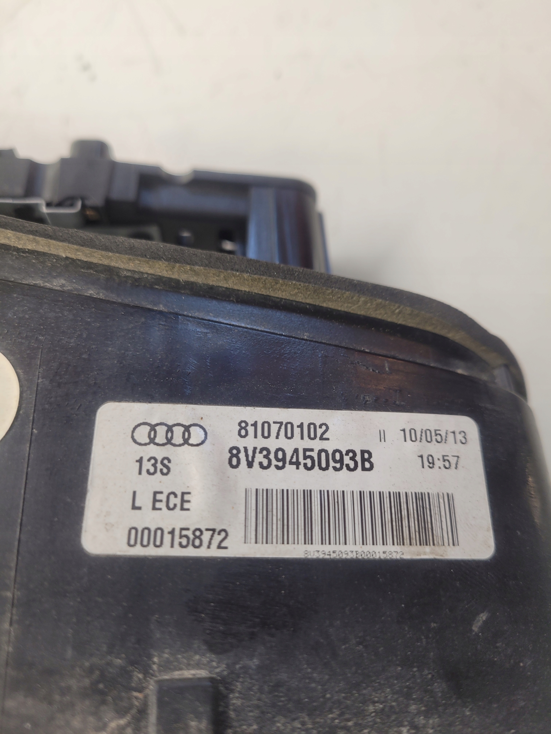 light housing left rear part AUDI A3 8V 3D 8V3945093B