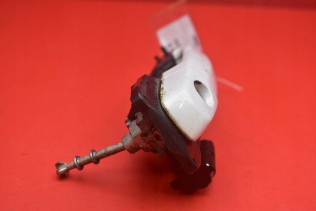 handle left front front BIALA SUZUKI SPLASH 5D 08-12