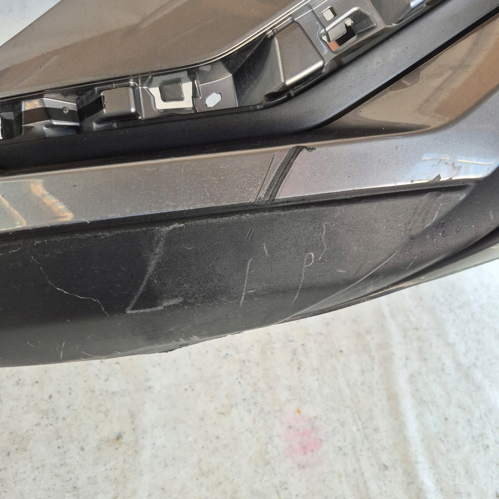 MITSUBISHI ECLIPSE CROSS 18-20 bumper front front PDC SPR