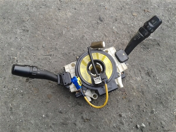 КОМБИНИРОВАННЫЙ ПЕРЕКЛЮЧАТЕЛЬ ЛЕНТА KIA SPORTAGE II ЕВРОПА