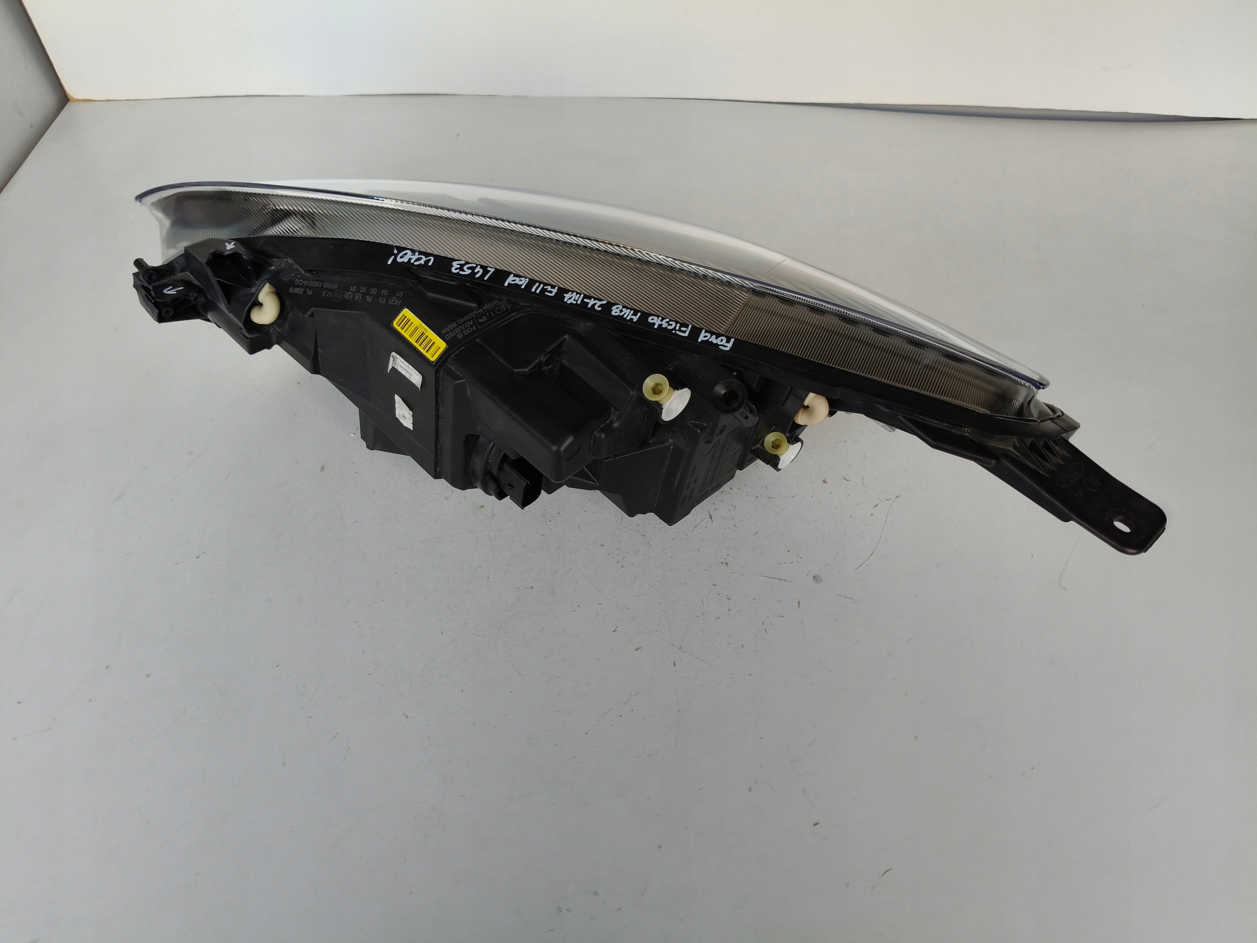 light right REFLEKTOR FORD FIESTA MK8 21- LIFT FULL LED