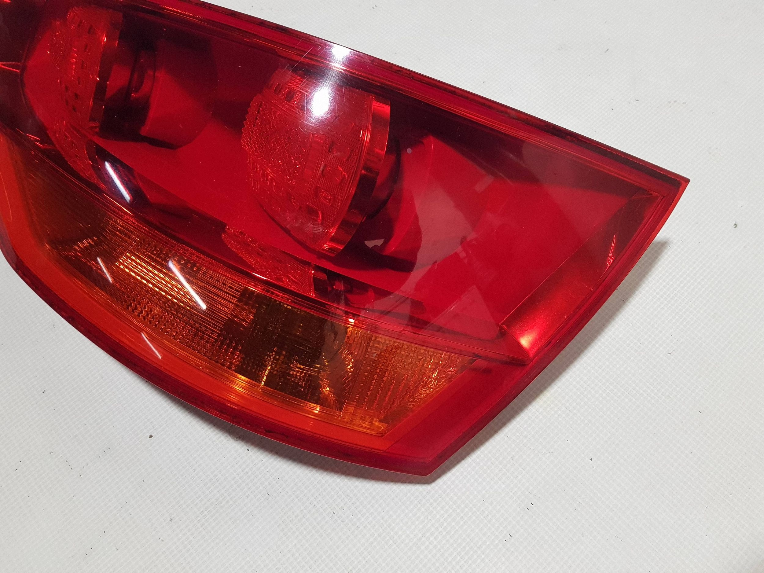 light rear rear part side right Audi Q7 4L