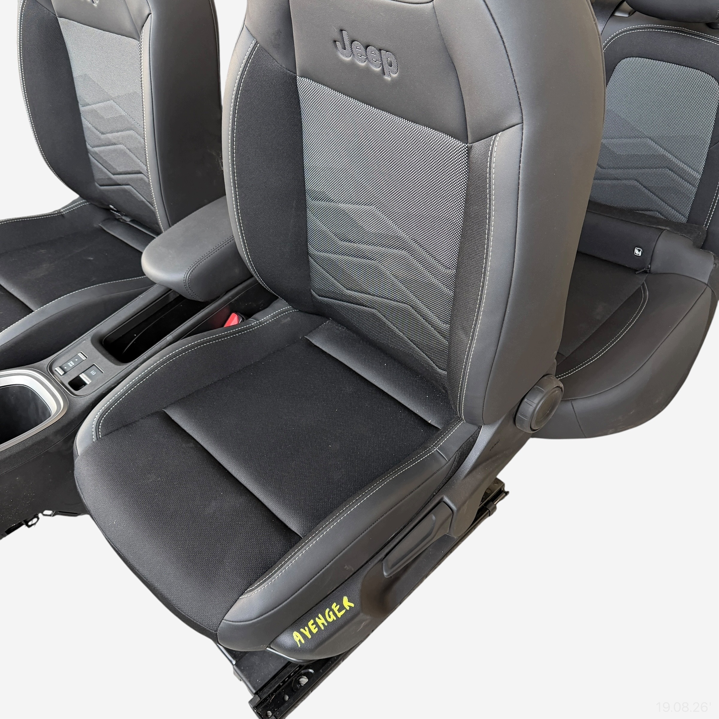 Sitze POLSKORZANE Sitz KOMPLET JEEP AVENGER 2024 ROK