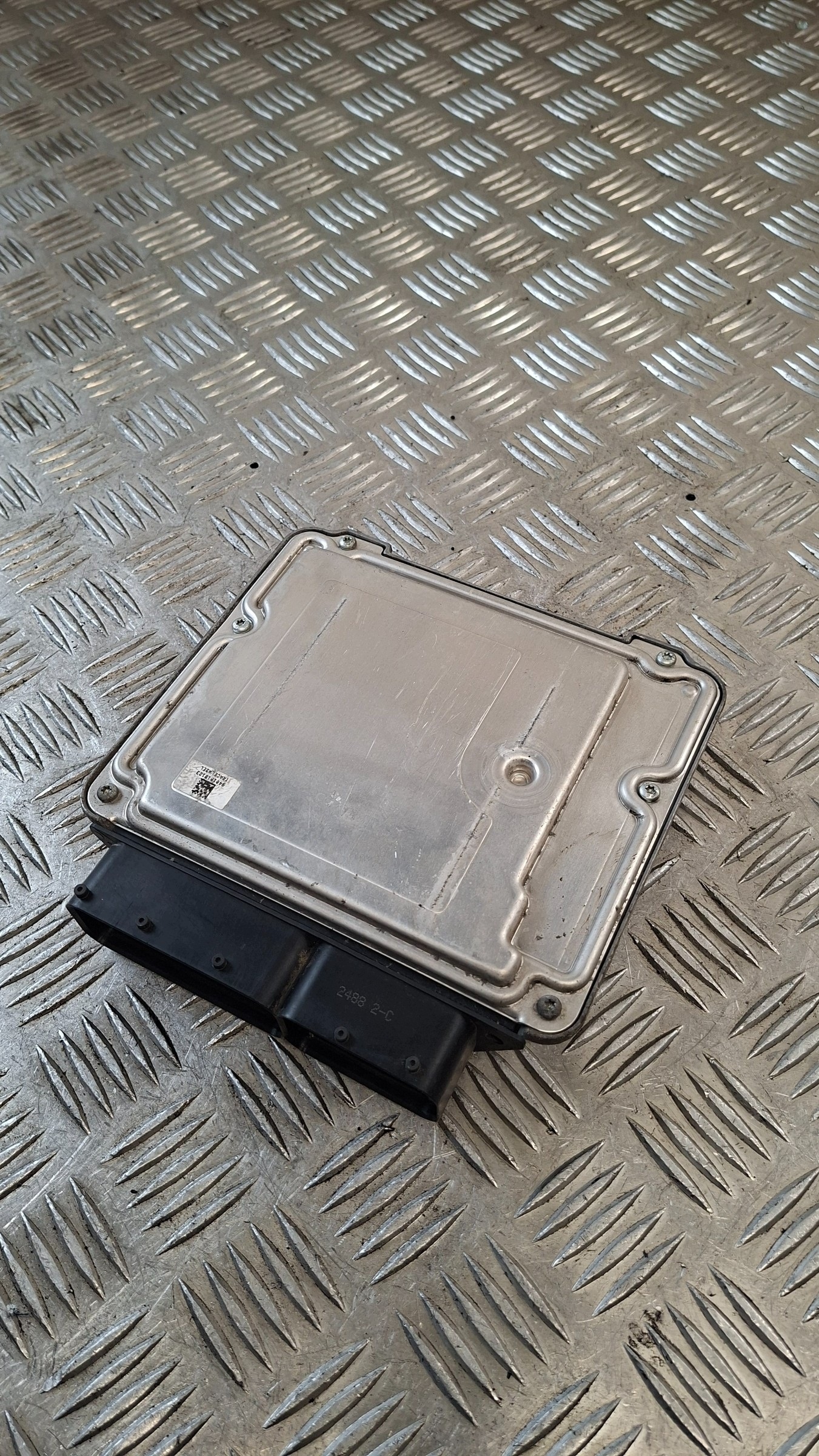 control unit of the engine OPEL INSIGNIA A 2.0CDTI